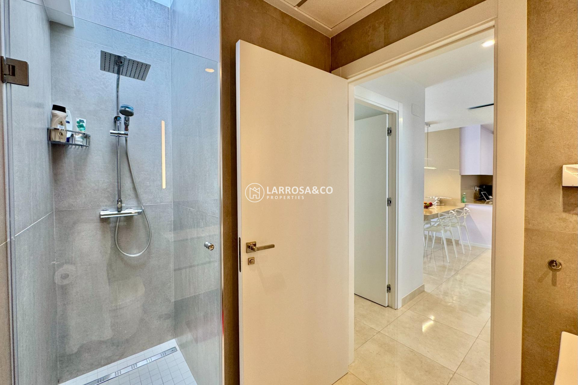 Resale - Detached House/Villa - San Miguel de Salinas - Bellavista