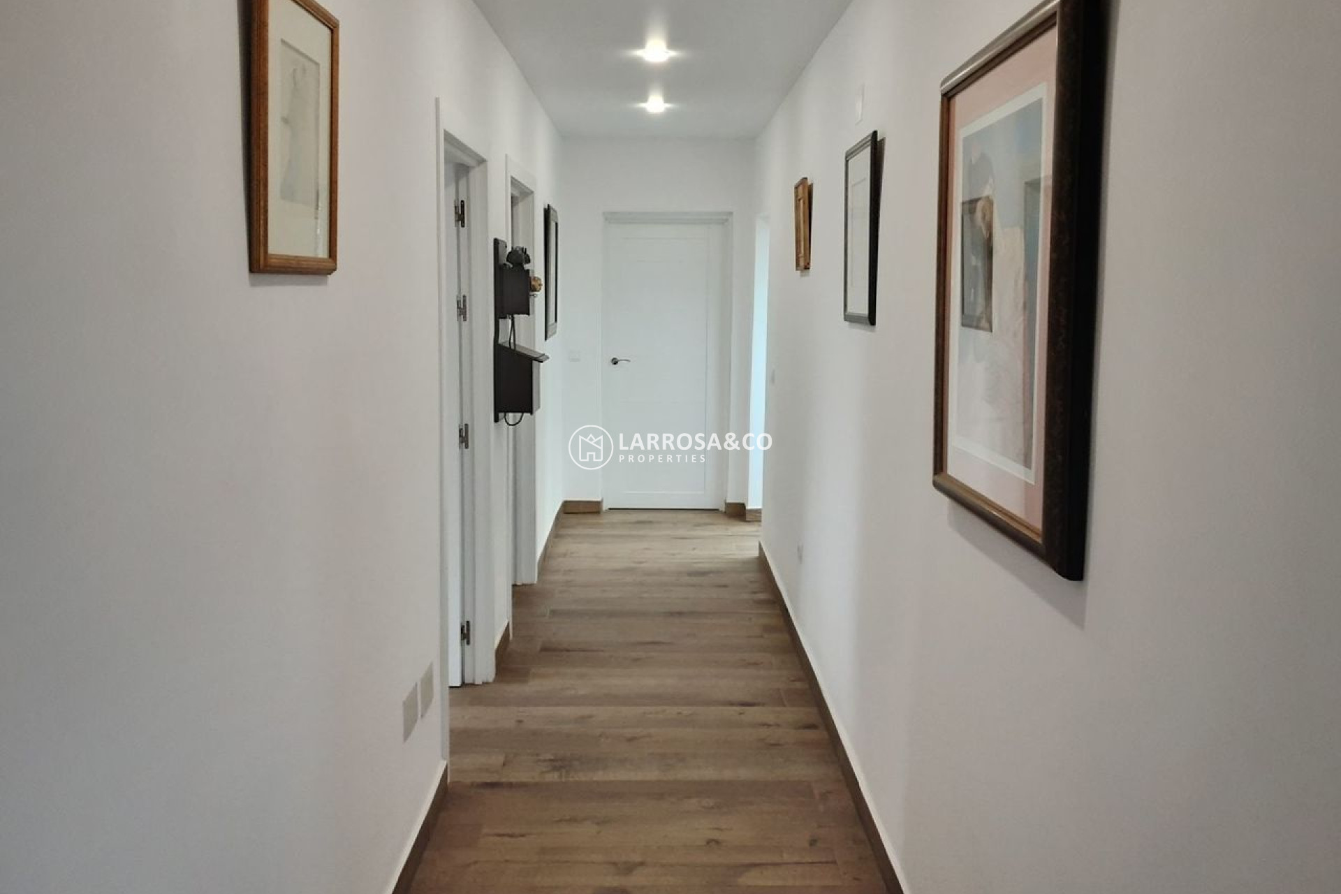 Resale - Detached House/Villa - San Miguel de Salinas - Inland