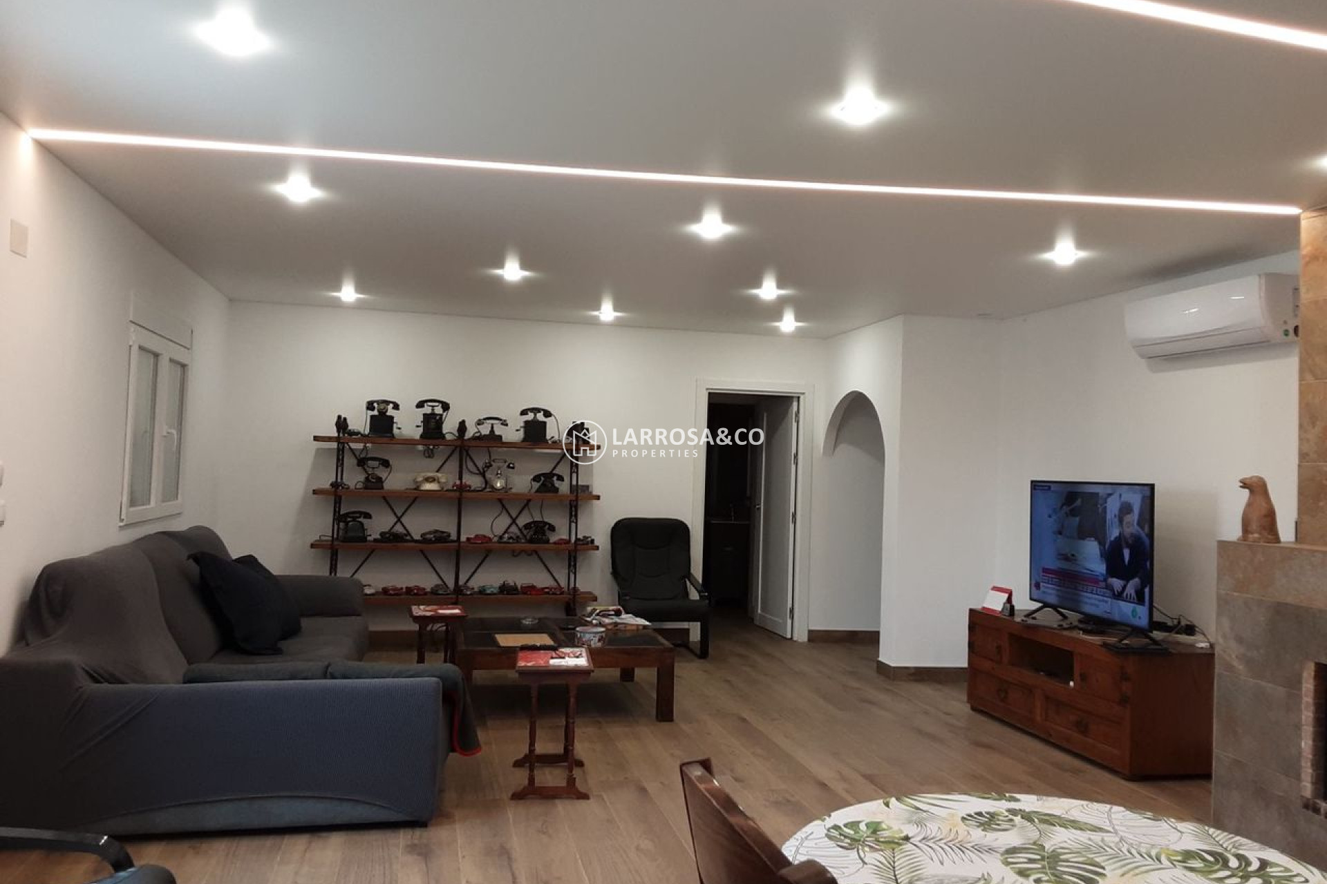 Resale - Detached House/Villa - San Miguel de Salinas - Inland