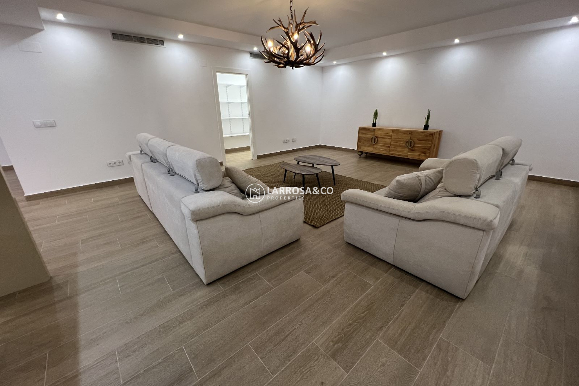 Resale - Detached House/Villa - San Miguel de Salinas - Inland