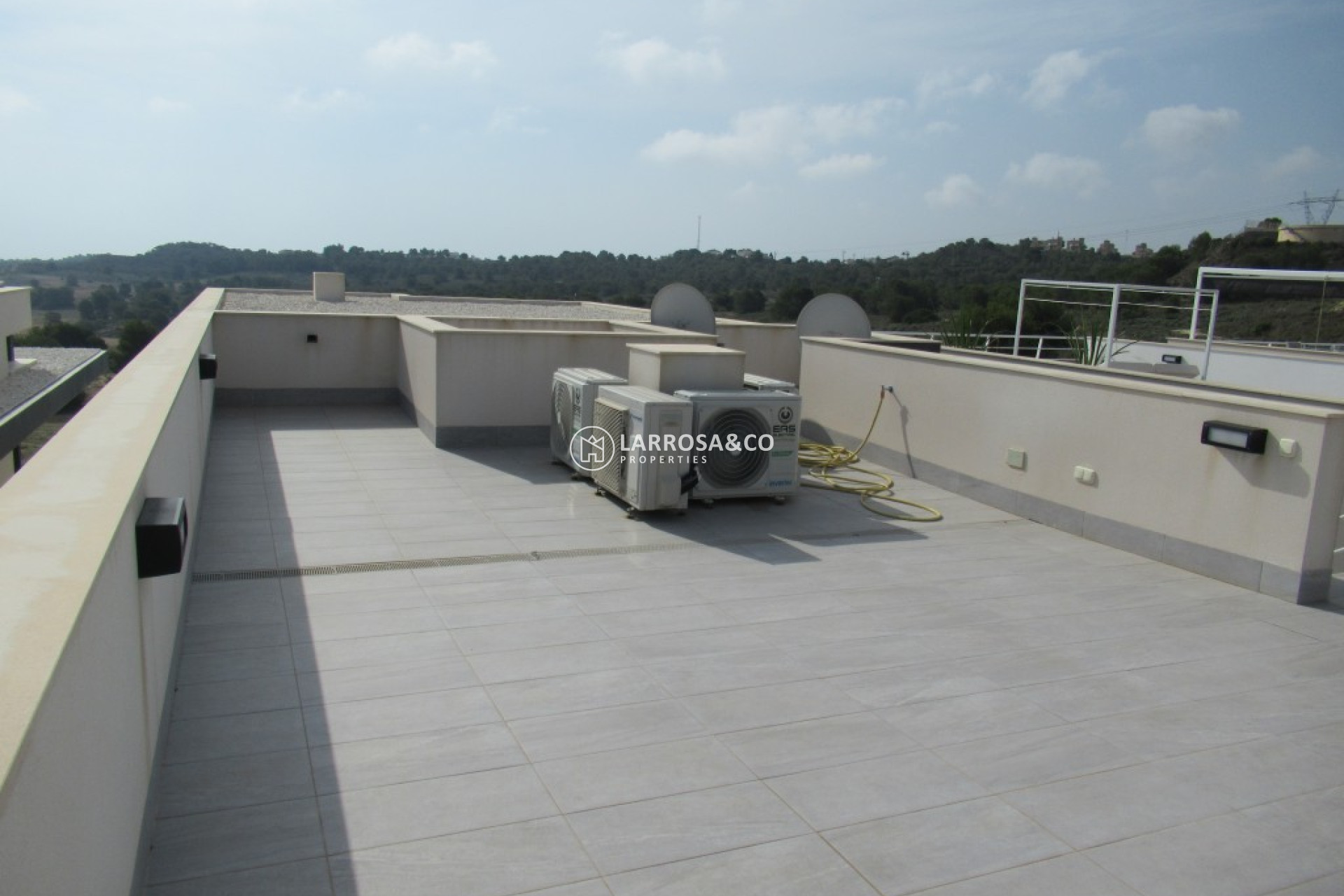 Resale - Detached House/Villa - San Miguel de Salinas - Inland