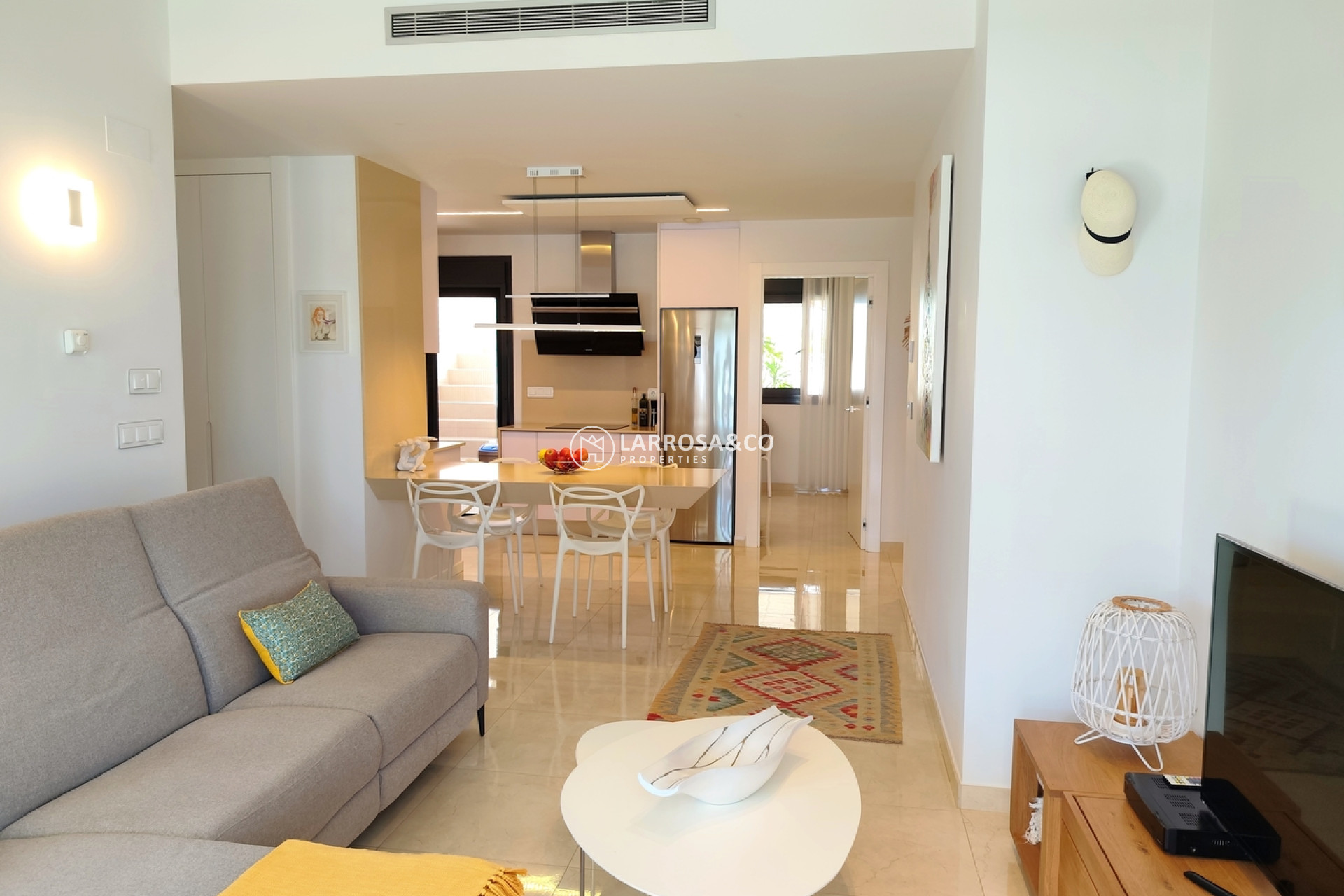 Resale - Detached House/Villa - San Miguel de Salinas - Inland
