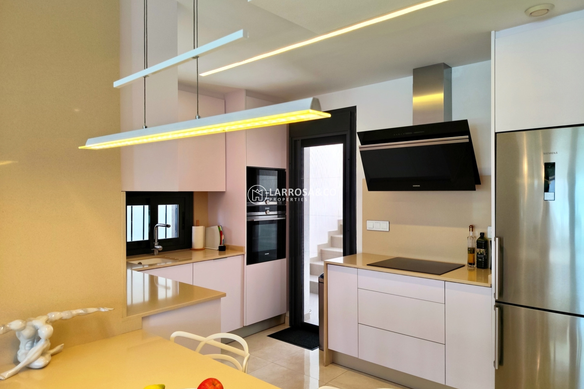 Resale - Detached House/Villa - San Miguel de Salinas - Inland
