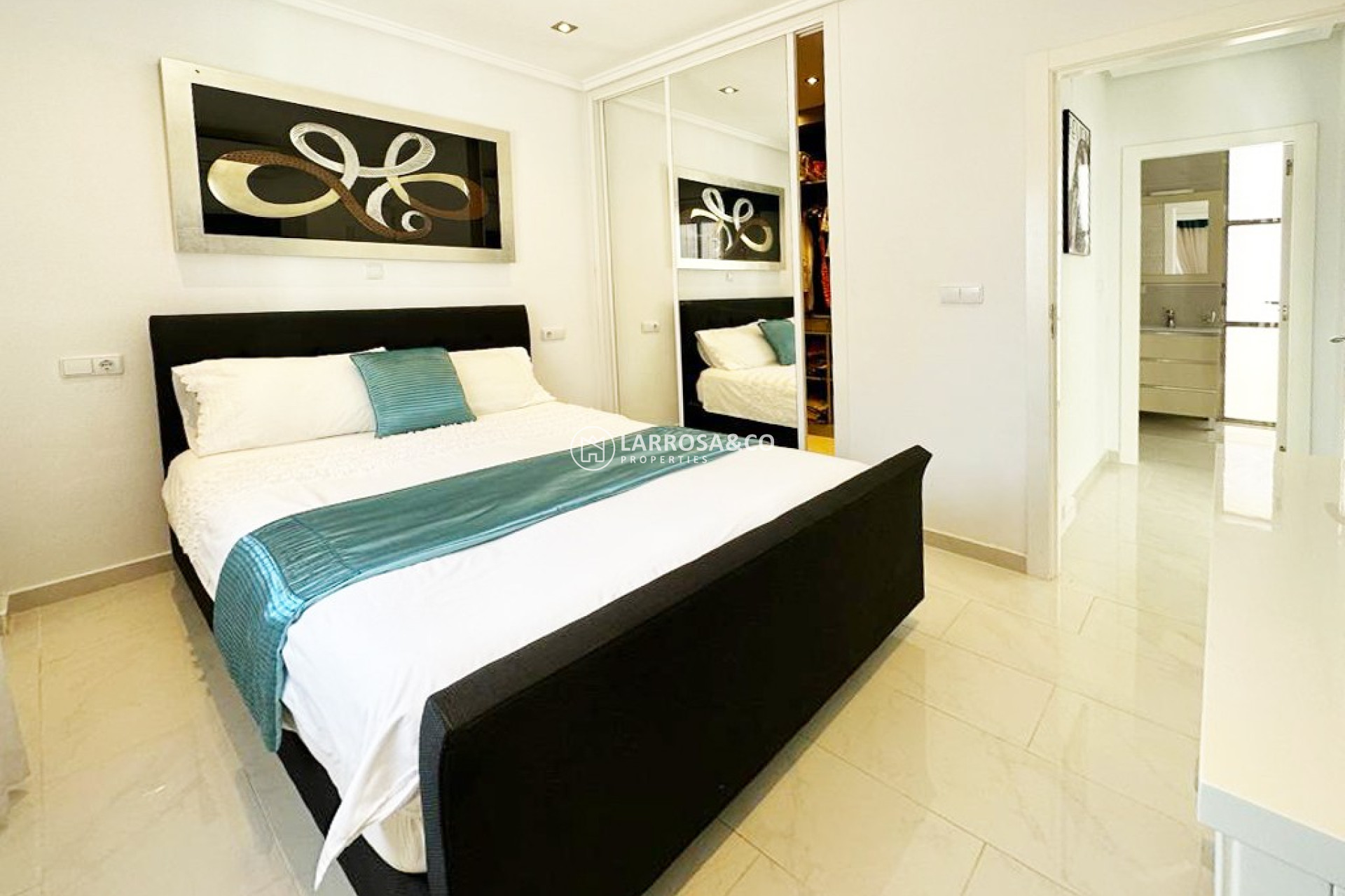 Resale - Detached House/Villa - San Miguel de Salinas - Inland