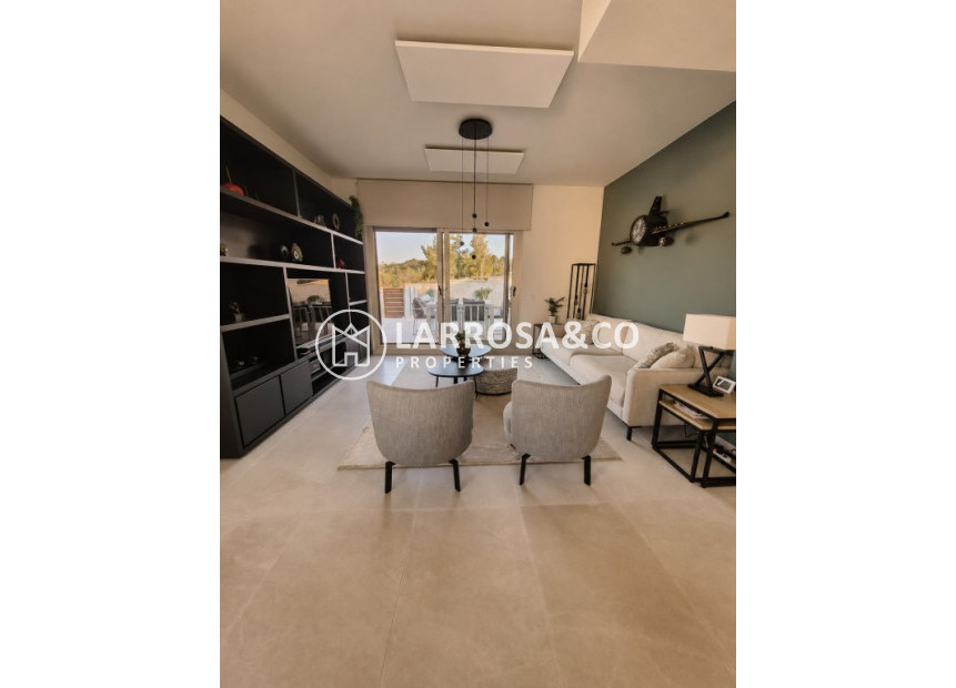 Resale - Detached House/Villa - San Miguel de Salinas - Inland