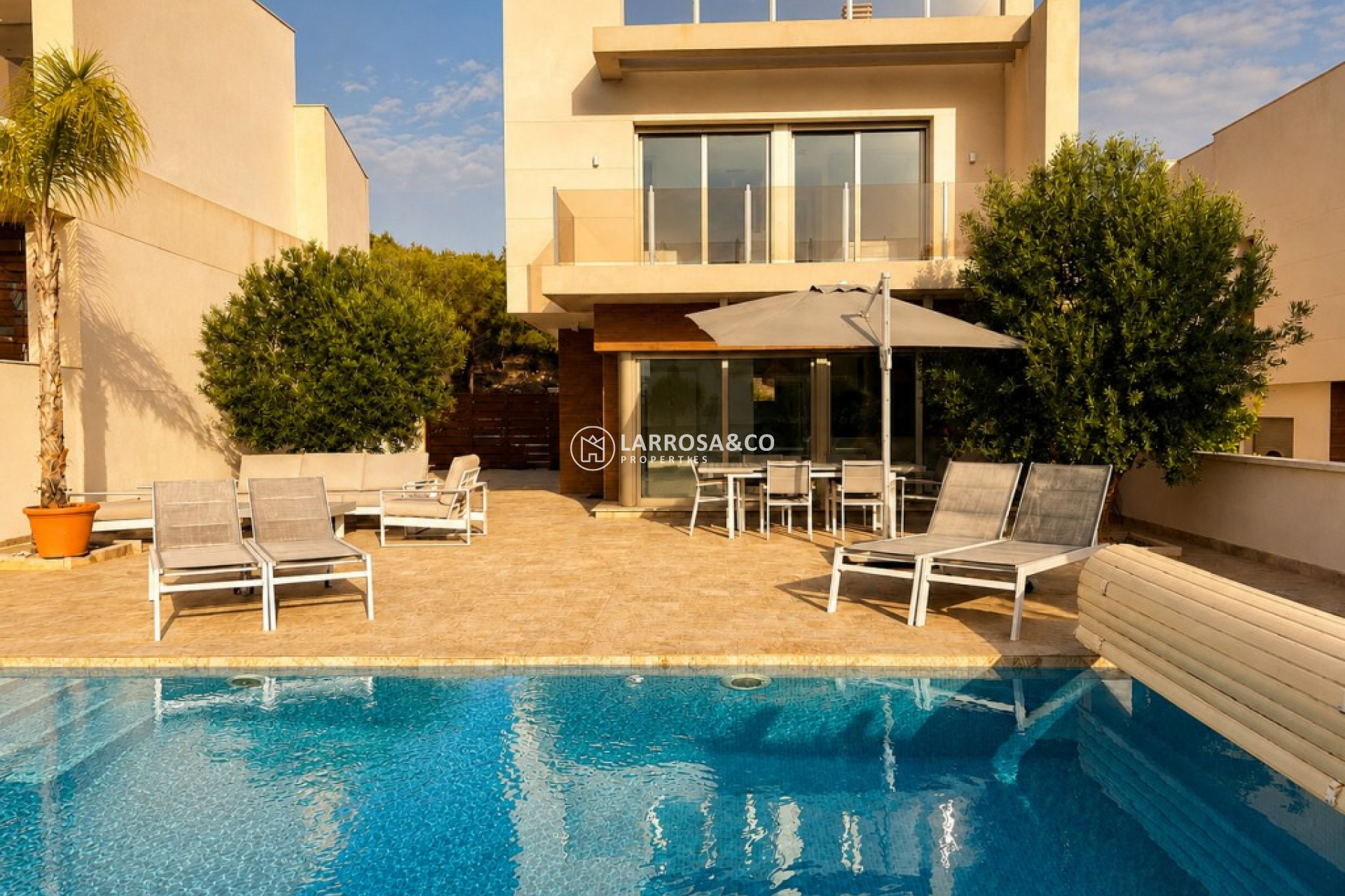 Resale - Detached House/Villa - San Miguel de Salinas - Inland