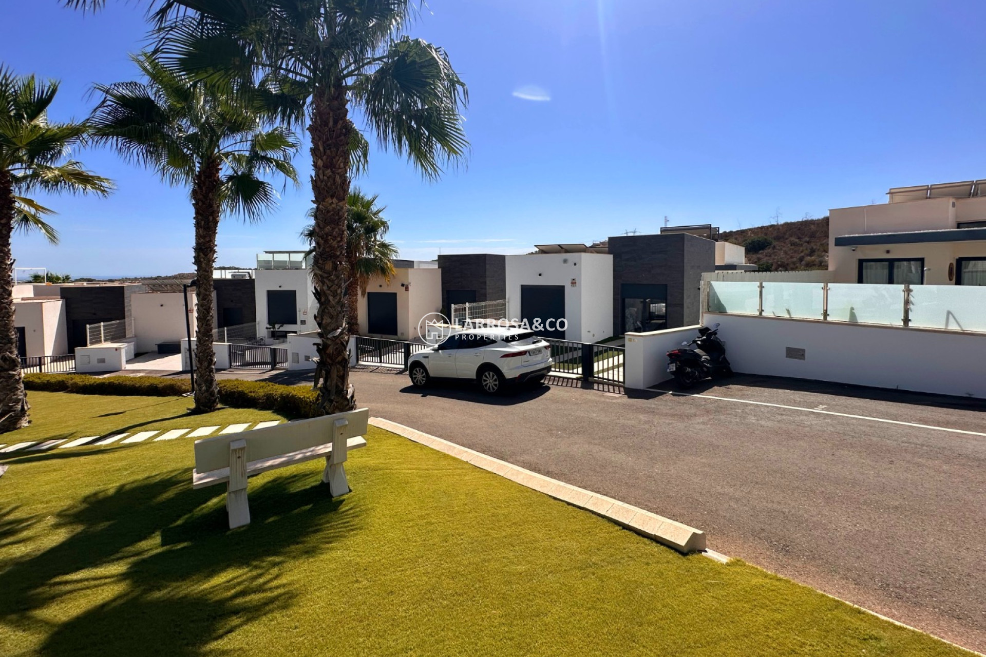 Resale - Detached House/Villa - San Miguel de Salinas - Inland