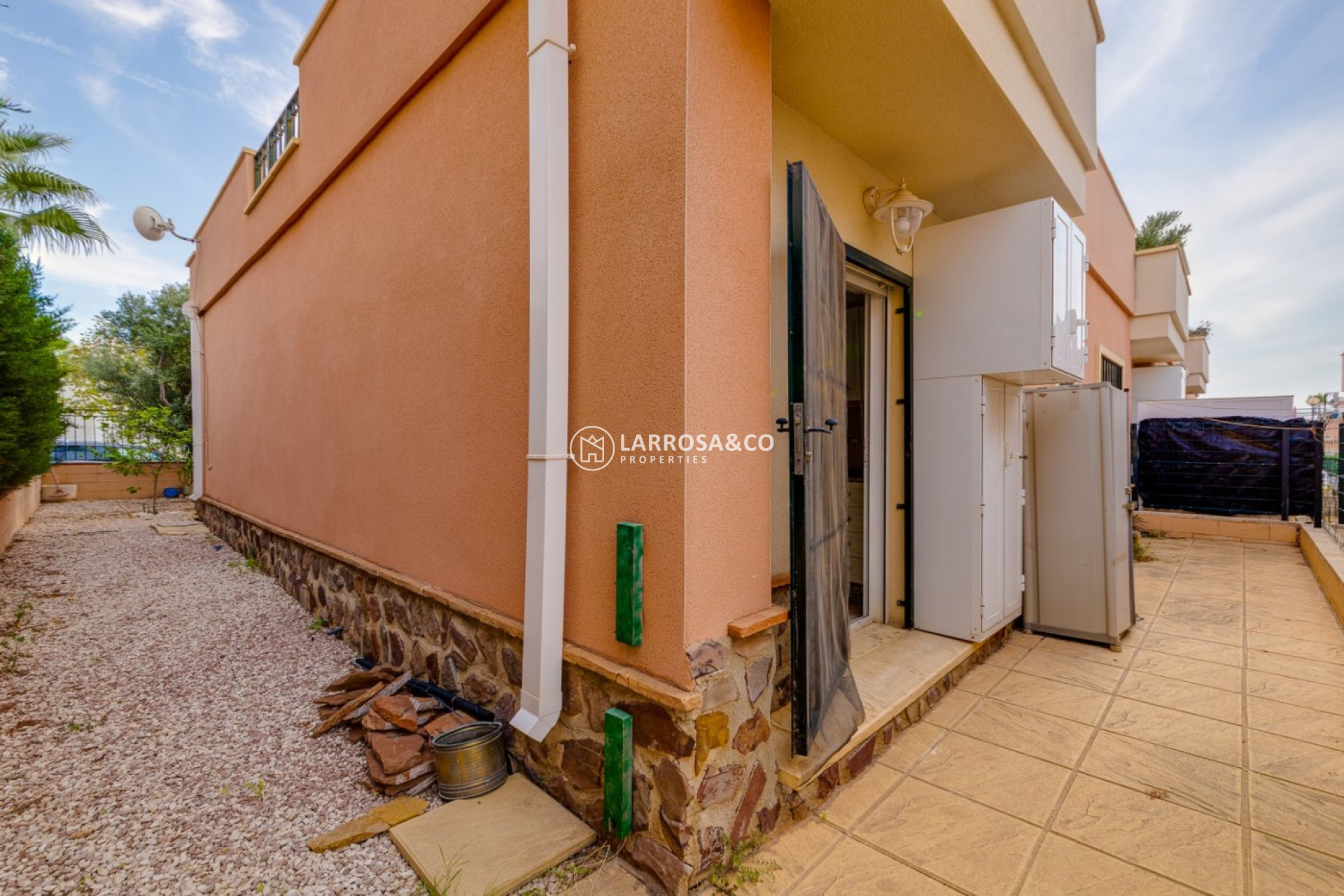 Resale - Detached House/Villa - Torrevieja - Aguas Nuevas