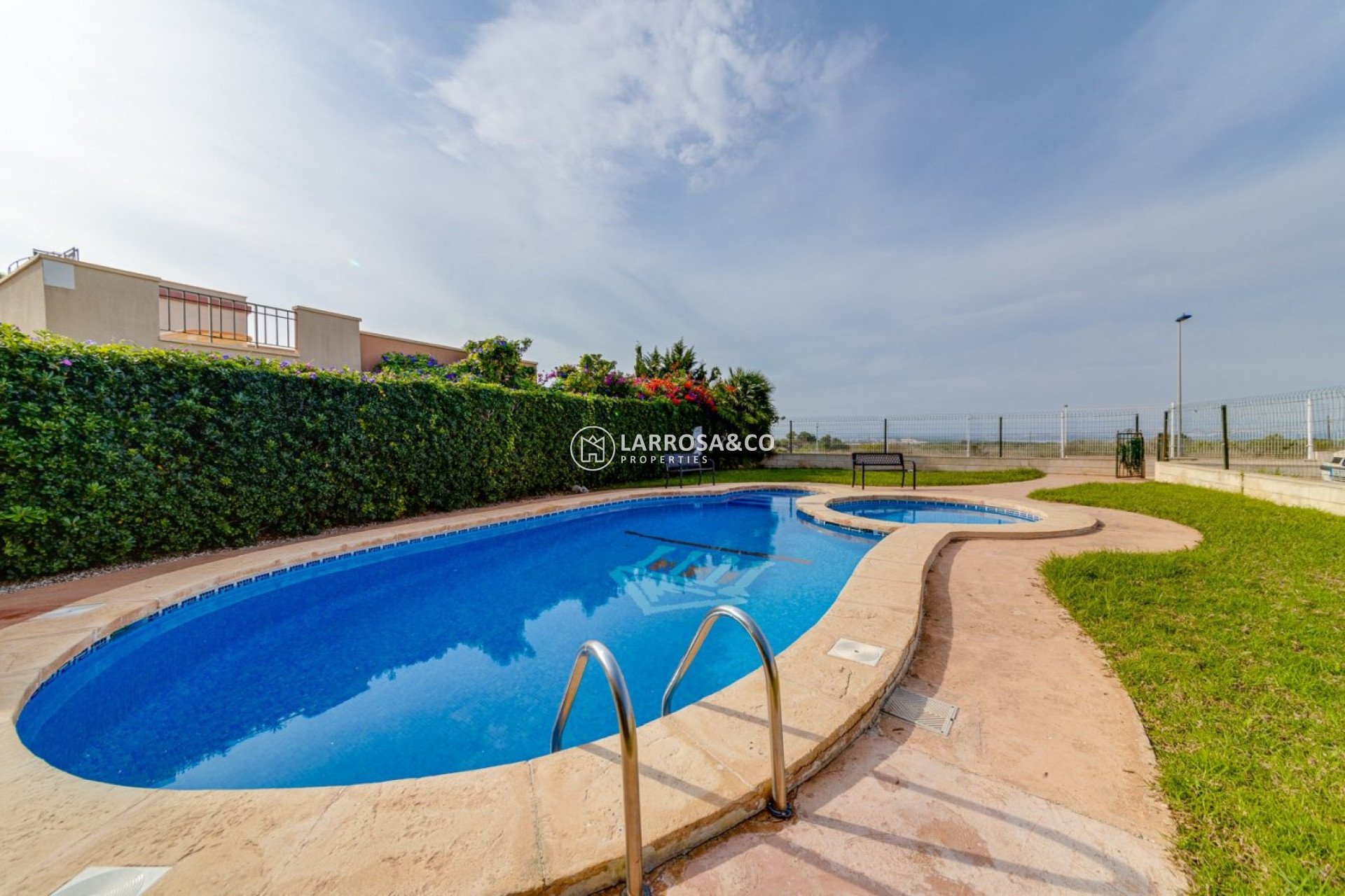 Resale - Detached House/Villa - Torrevieja - Aguas Nuevas