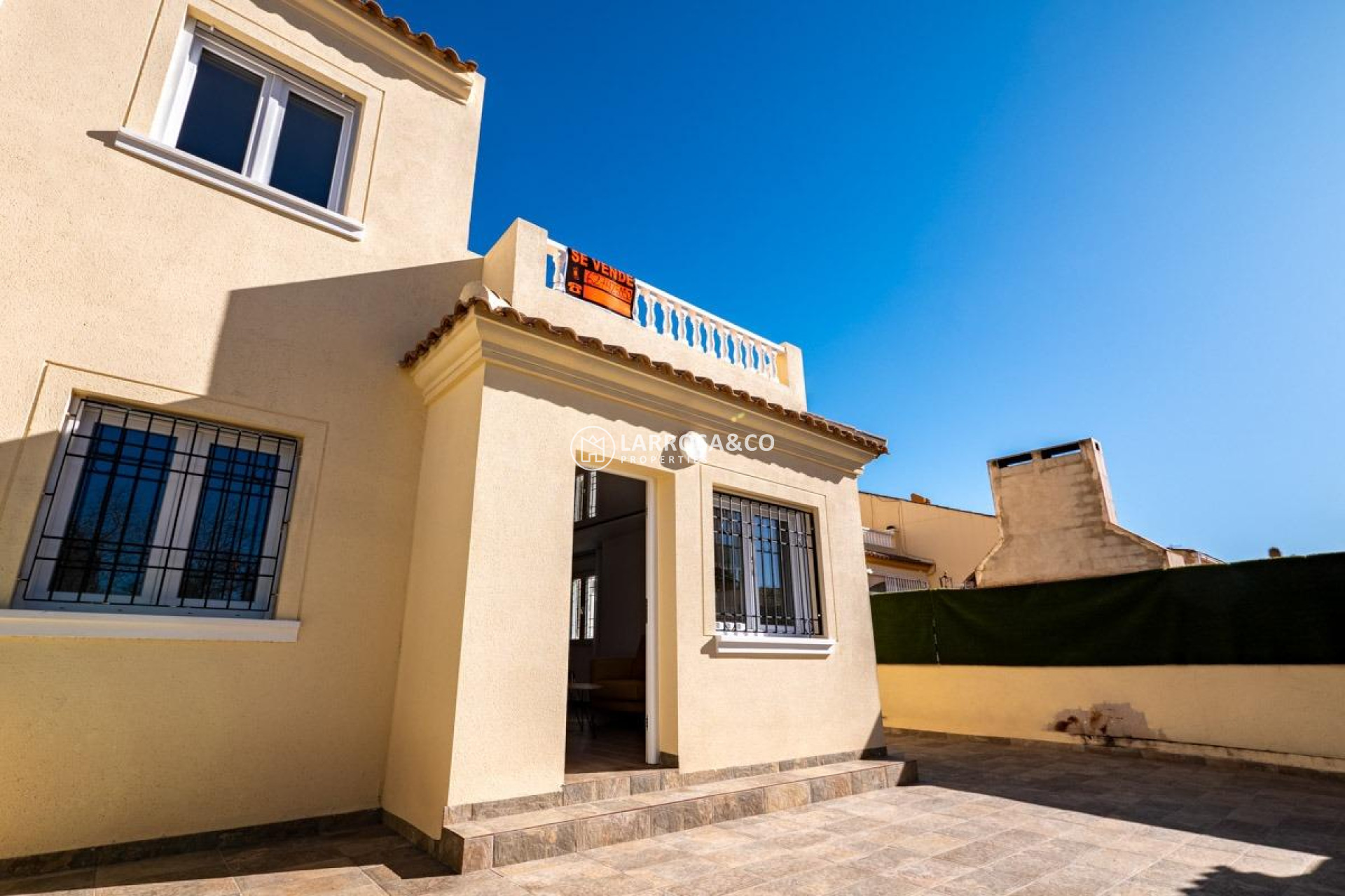 Resale - Detached House/Villa - Torrevieja - Aguas Nuevas