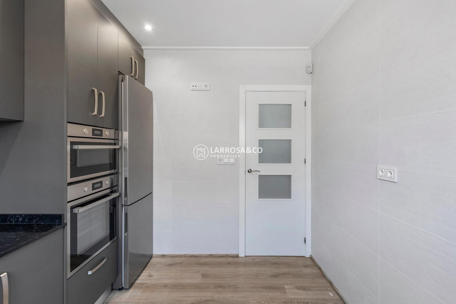 Resale - Detached House/Villa - Torrevieja - Aguas Nuevas