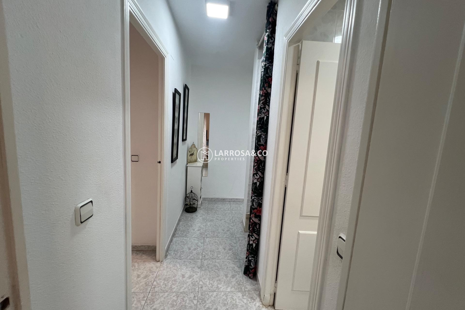 Resale - Detached House/Villa - Torrevieja - Aguas Nuevas