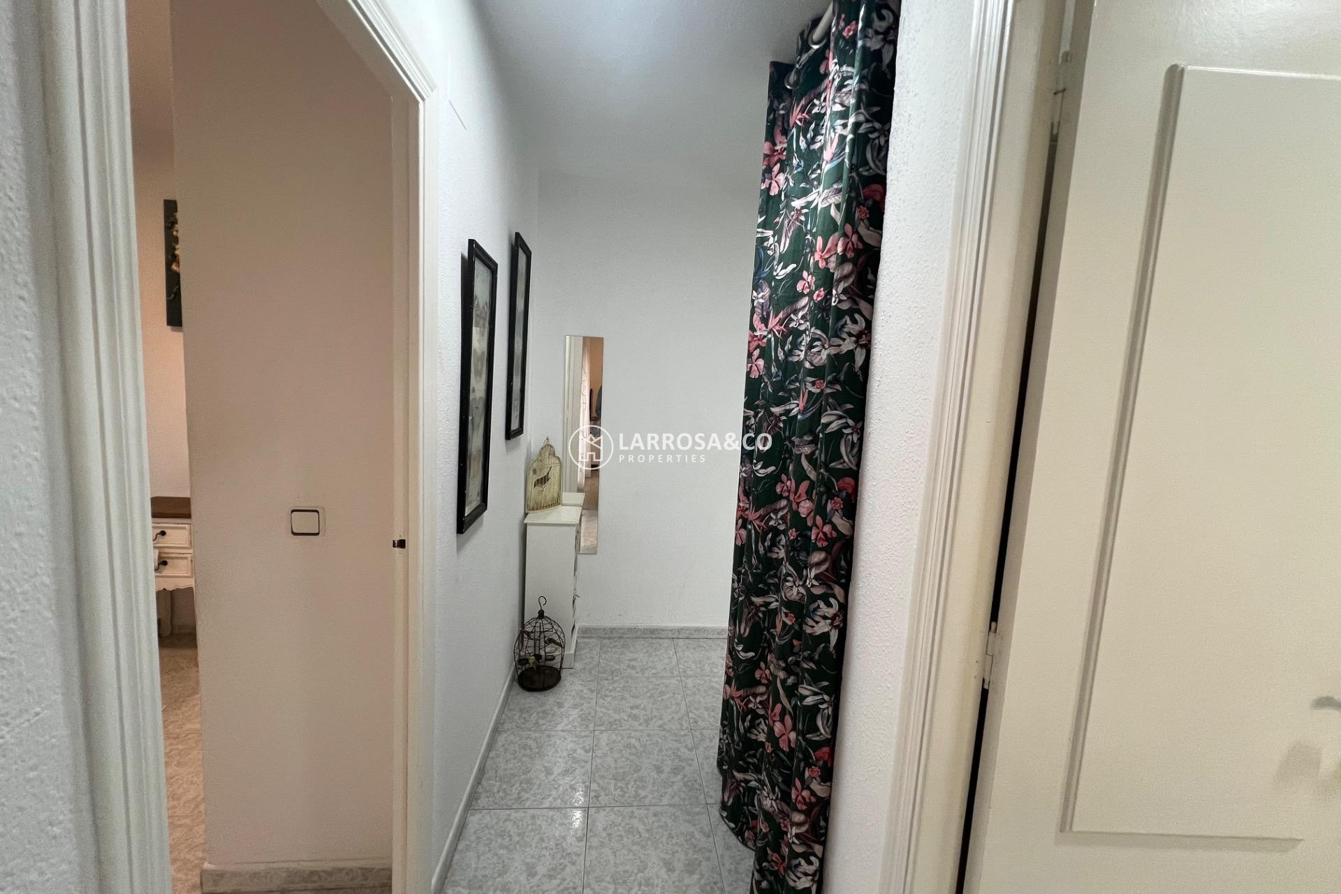 Resale - Detached House/Villa - Torrevieja - Aguas Nuevas