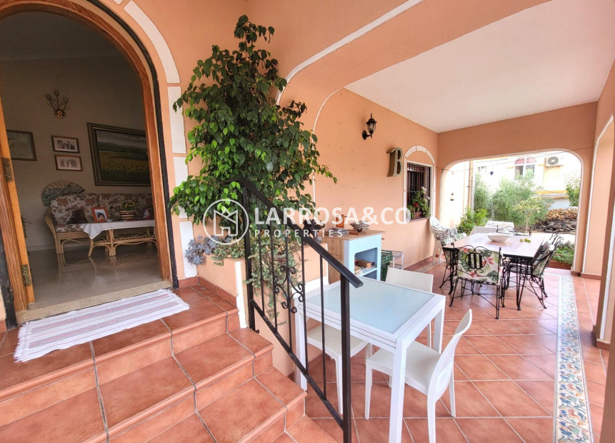 Resale - Detached House/Villa - Torrevieja - Aguas Nuevas