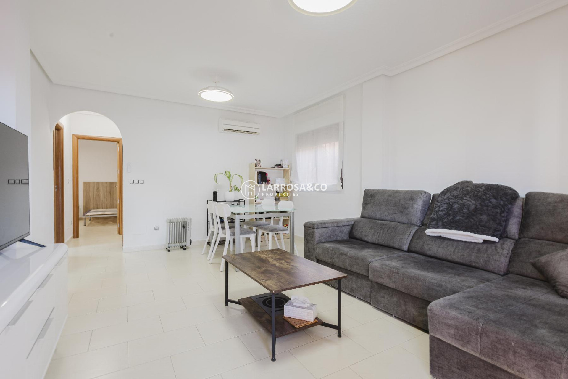 Resale - Detached House/Villa - Torrevieja - Aguas Nuevas