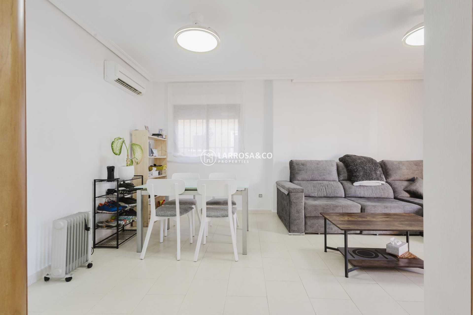 Resale - Detached House/Villa - Torrevieja - Aguas Nuevas