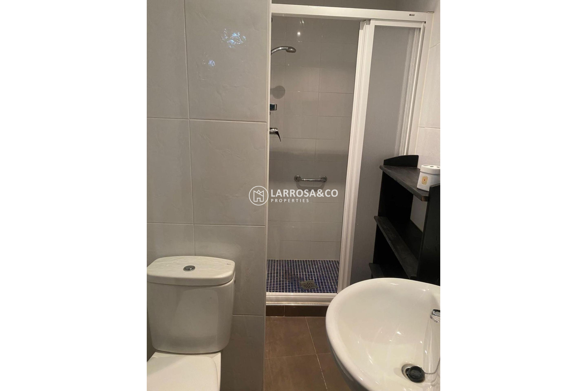 Resale - Detached House/Villa - Torrevieja - Centro - Muelle Pesquero