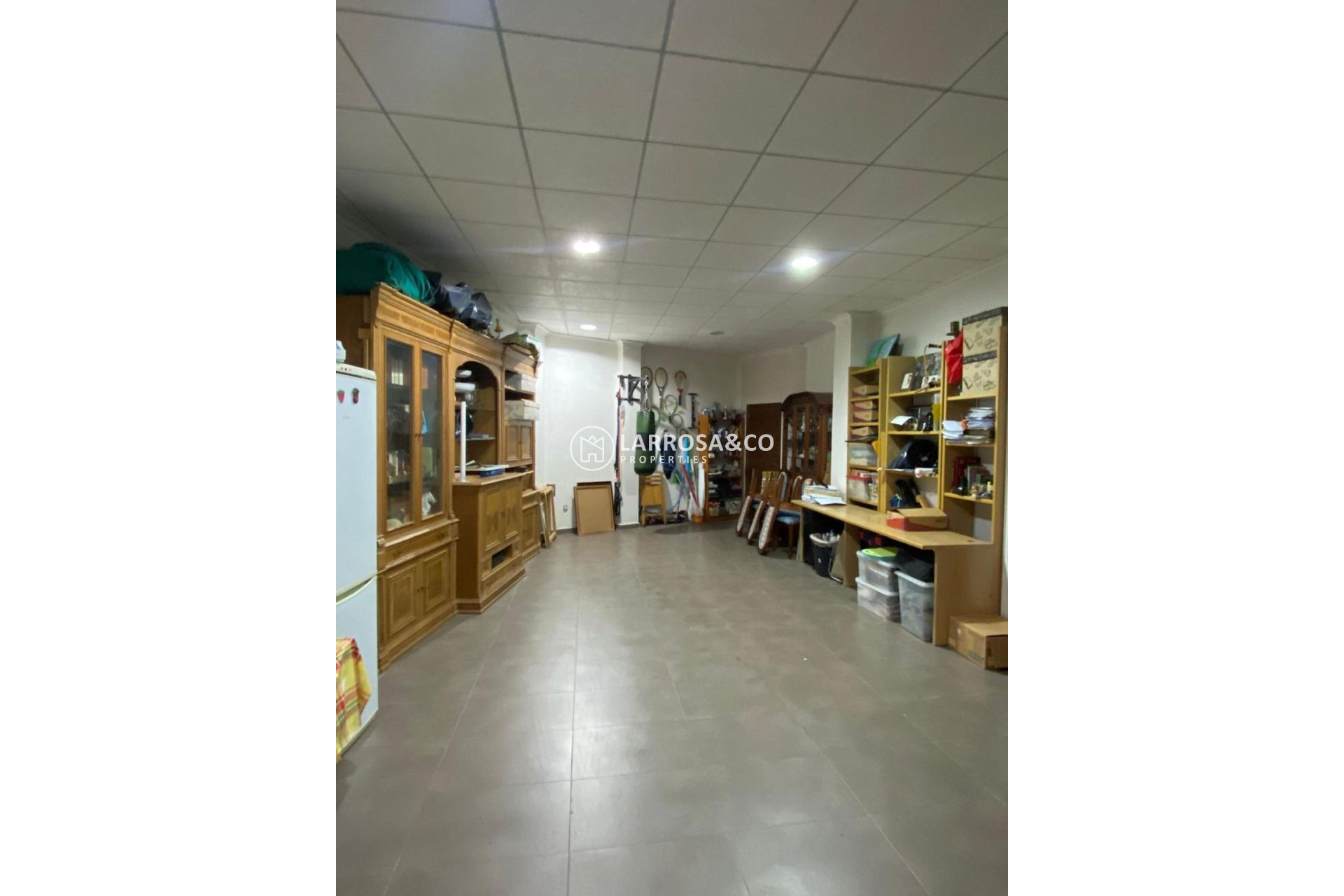 Resale - Detached House/Villa - Torrevieja - Centro - Muelle Pesquero