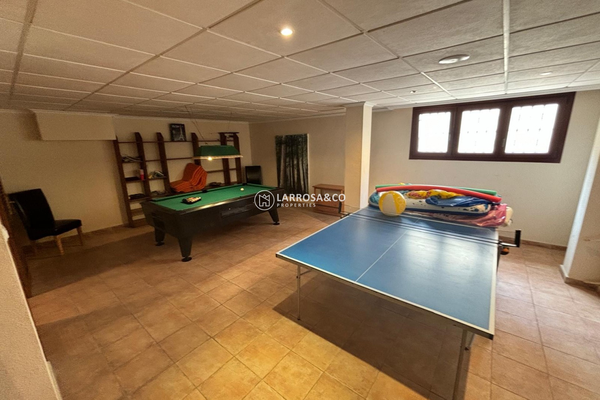 Resale - Detached House/Villa - Torrevieja Centro - Torrevieja