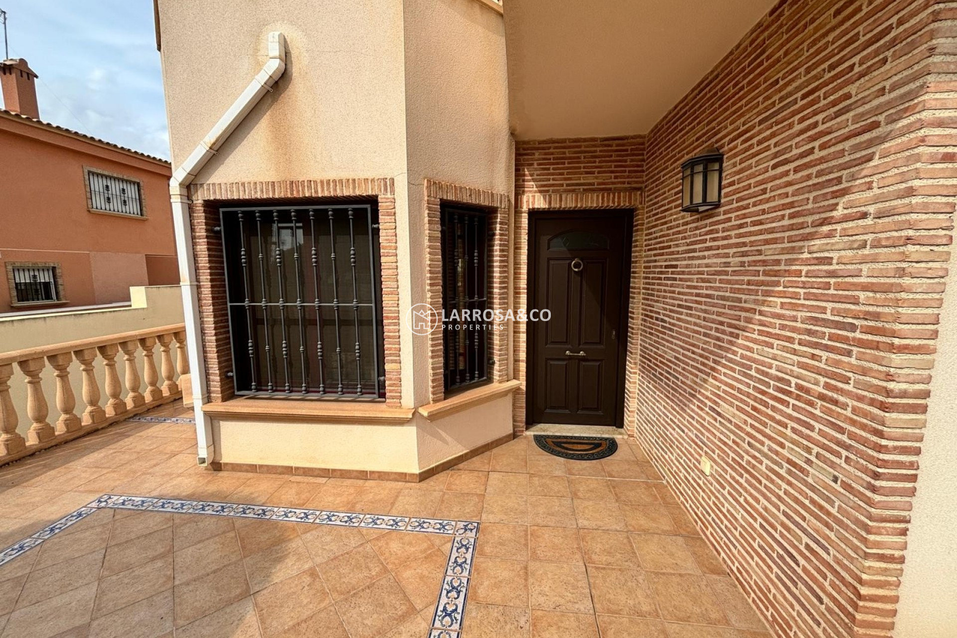 Resale - Detached House/Villa - Torrevieja Centro - Torrevieja