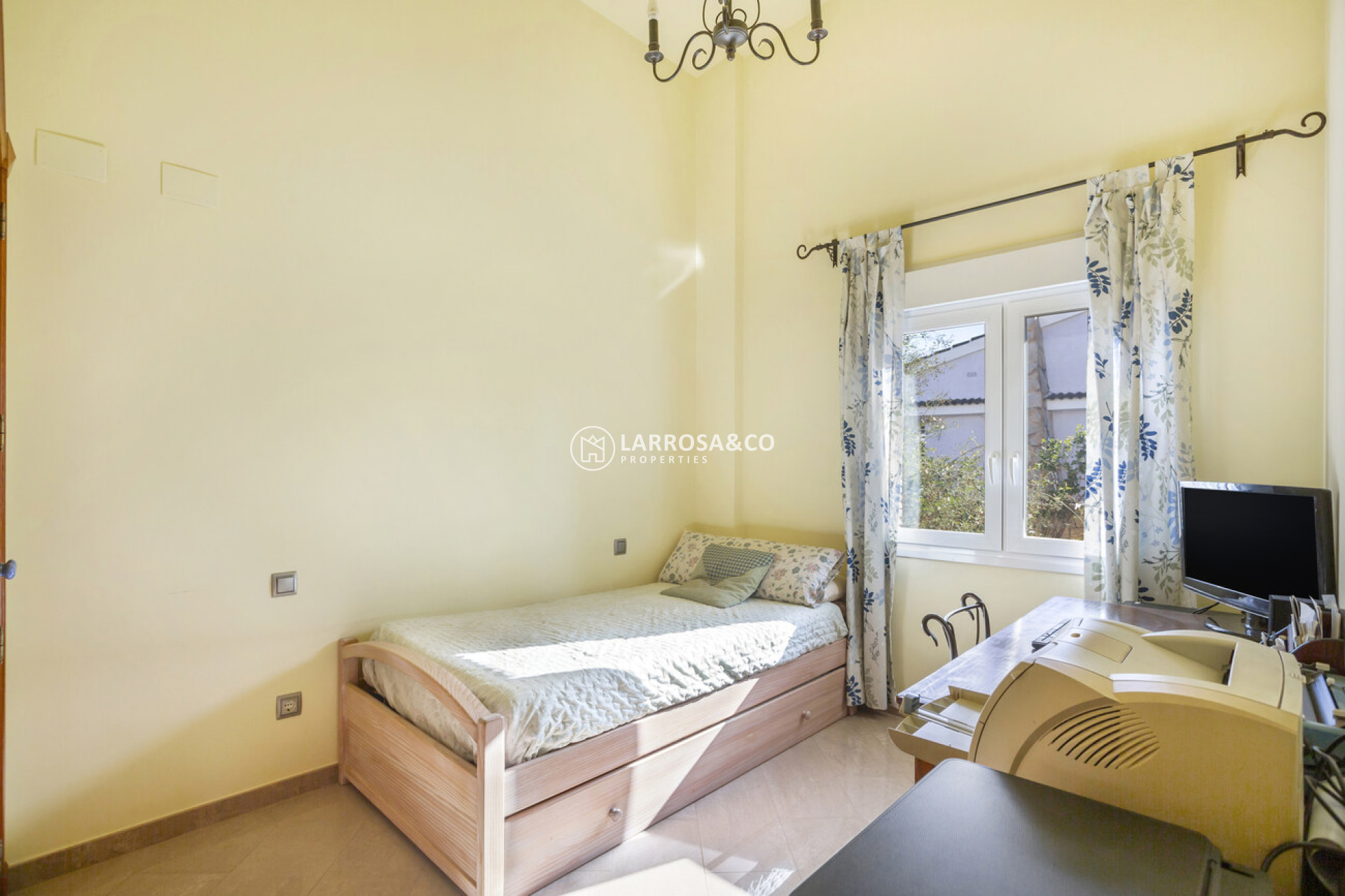 Resale - Detached House/Villa - Torrevieja - Costa Blanca