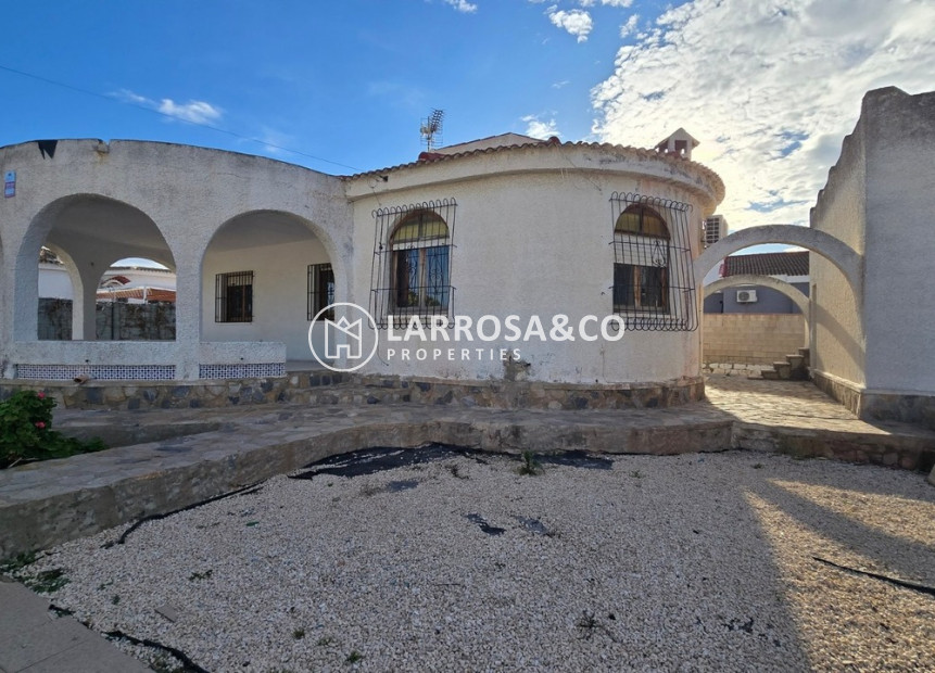 Resale - Detached House/Villa - Torrevieja - Costa Blanca