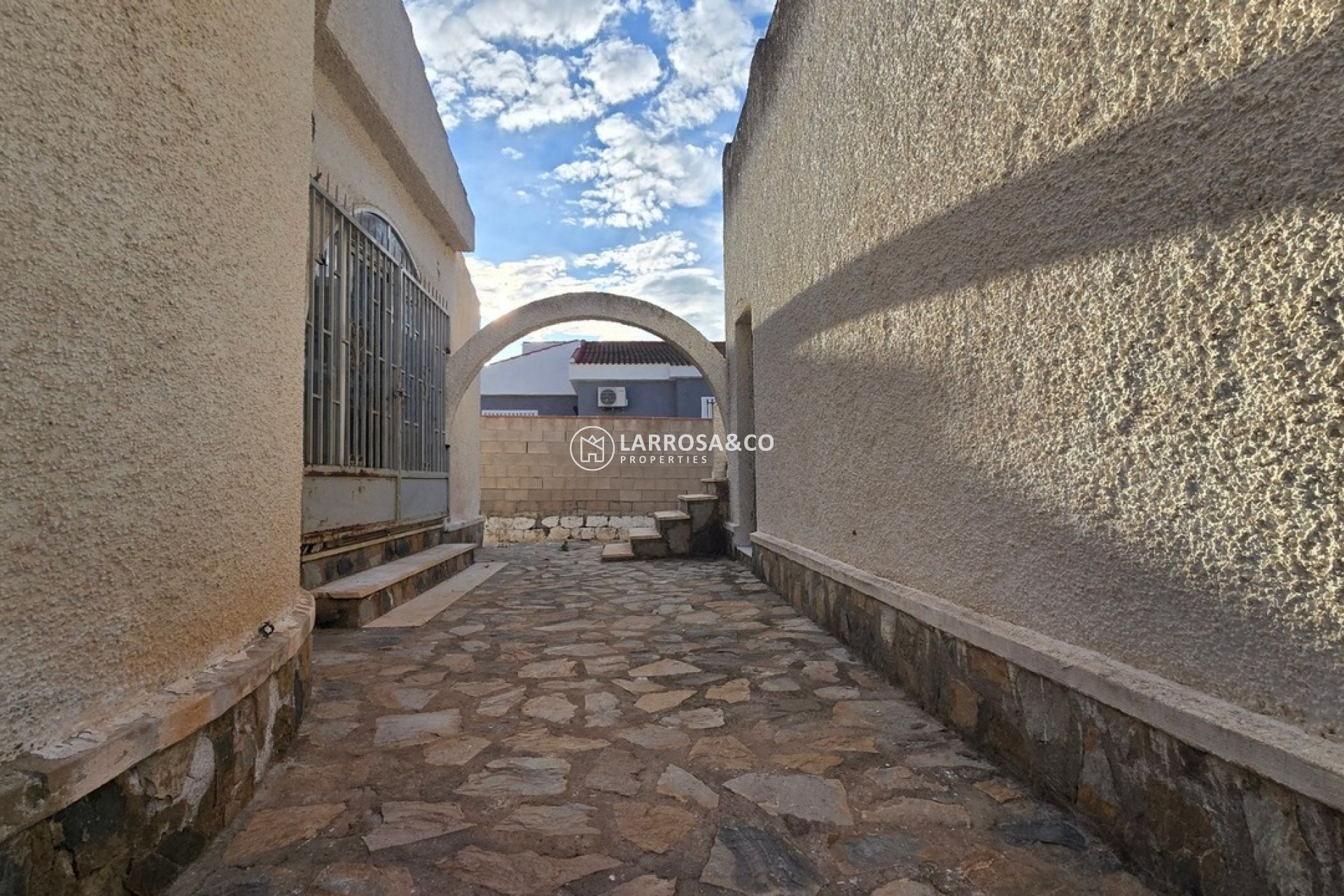 Resale - Detached House/Villa - Torrevieja - Costa Blanca