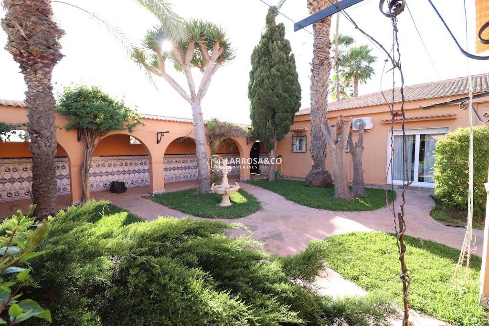 Resale - Detached House/Villa - Torrevieja - Costa Blanca
