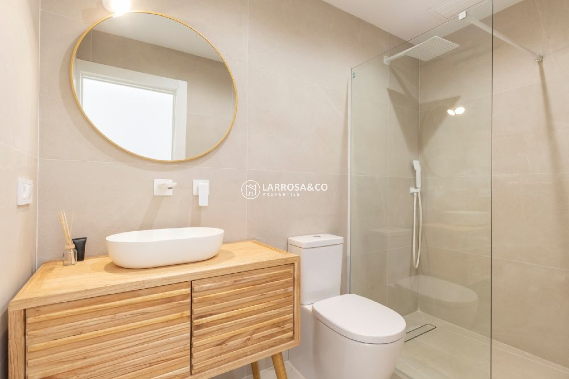 Resale - Detached House/Villa - Torrevieja - Costa Blanca