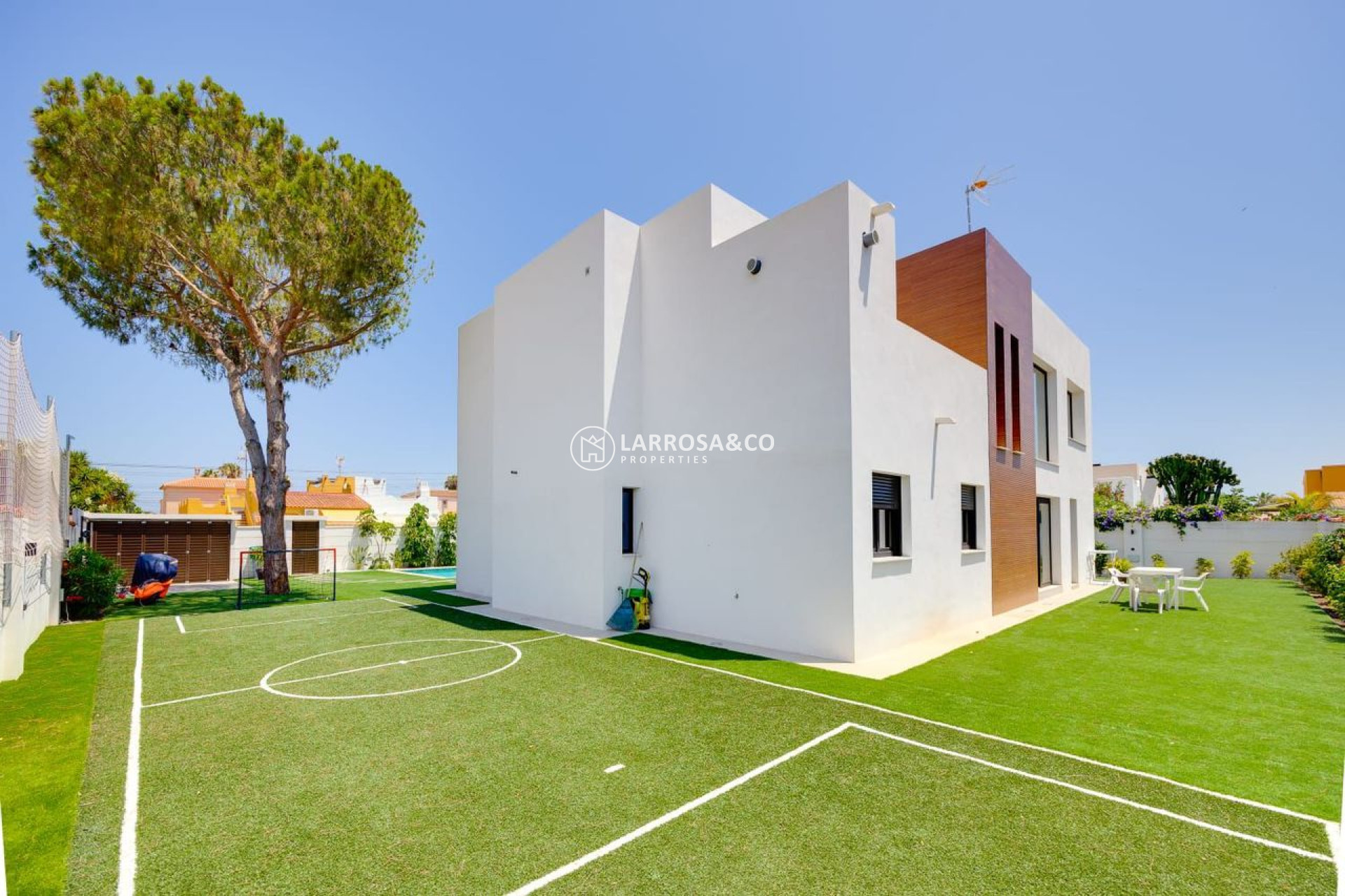 Resale - Detached House/Villa - Torrevieja - Costa Blanca