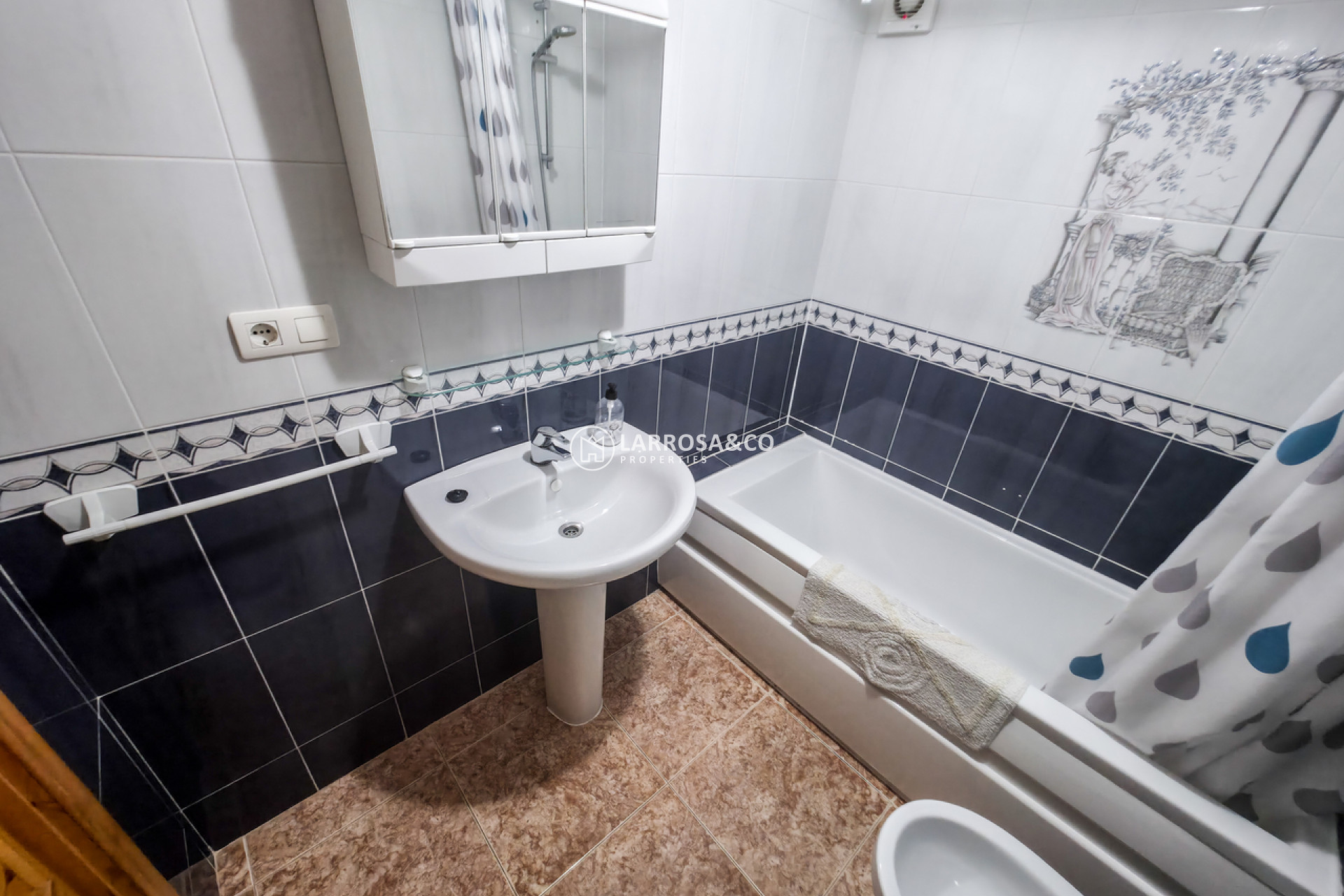 Resale - Detached House/Villa - Torrevieja - Costa Blanca