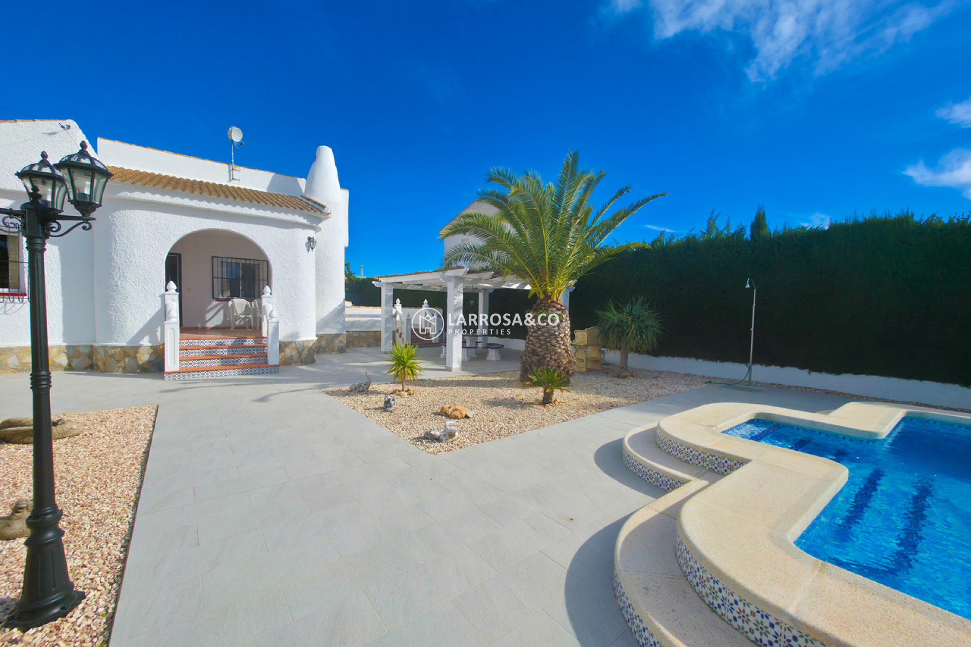 Resale - Detached House/Villa - Torrevieja - Costa Blanca