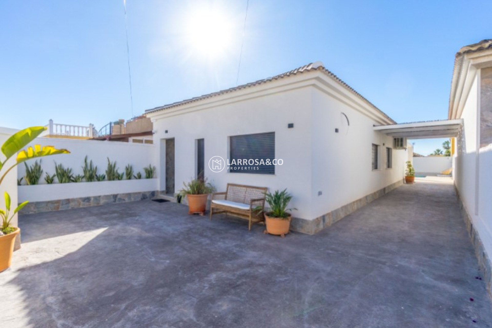 Resale - Detached House/Villa - Torrevieja - Costa Blanca
