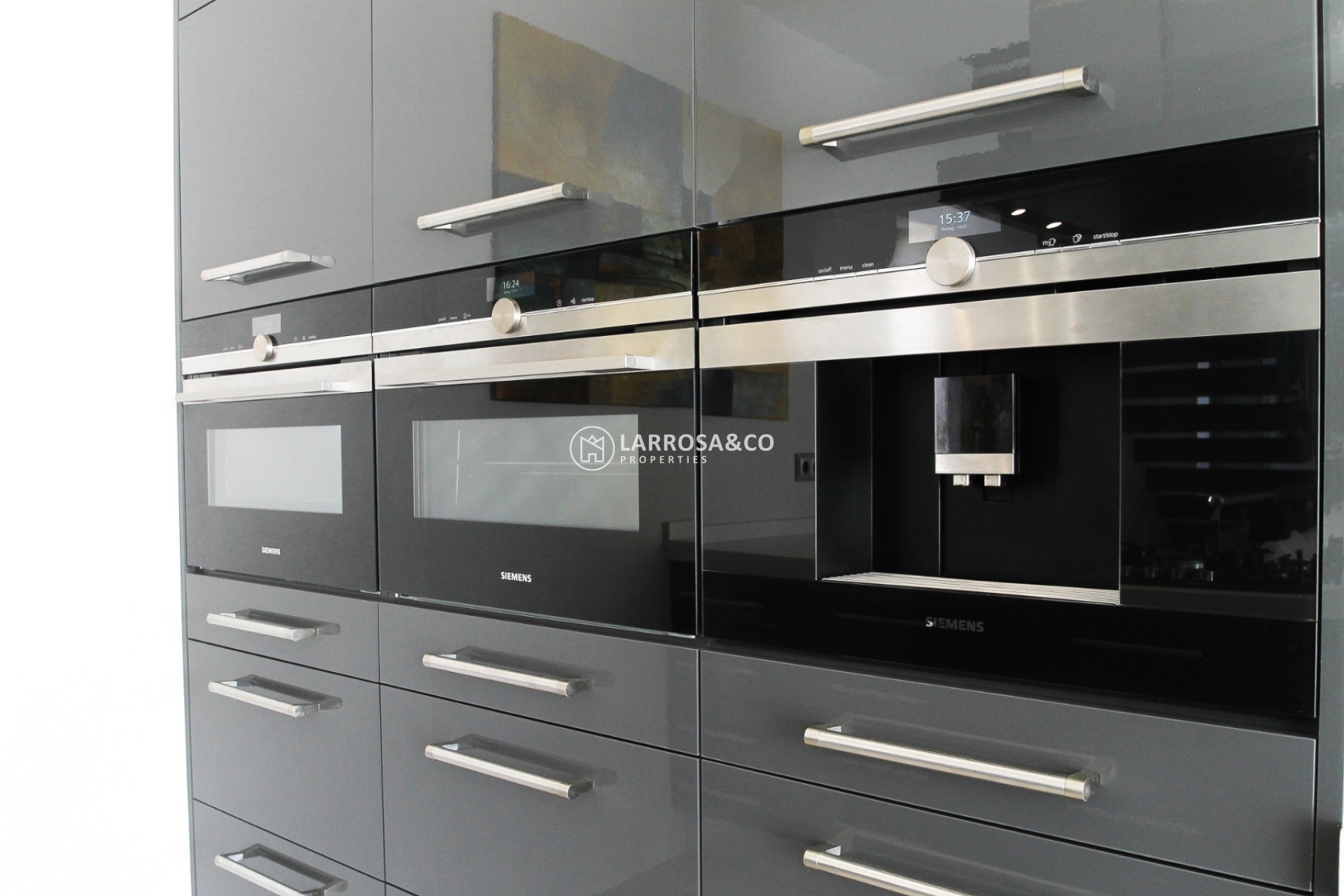 Resale - Detached House/Villa - Torrevieja - Costa Blanca