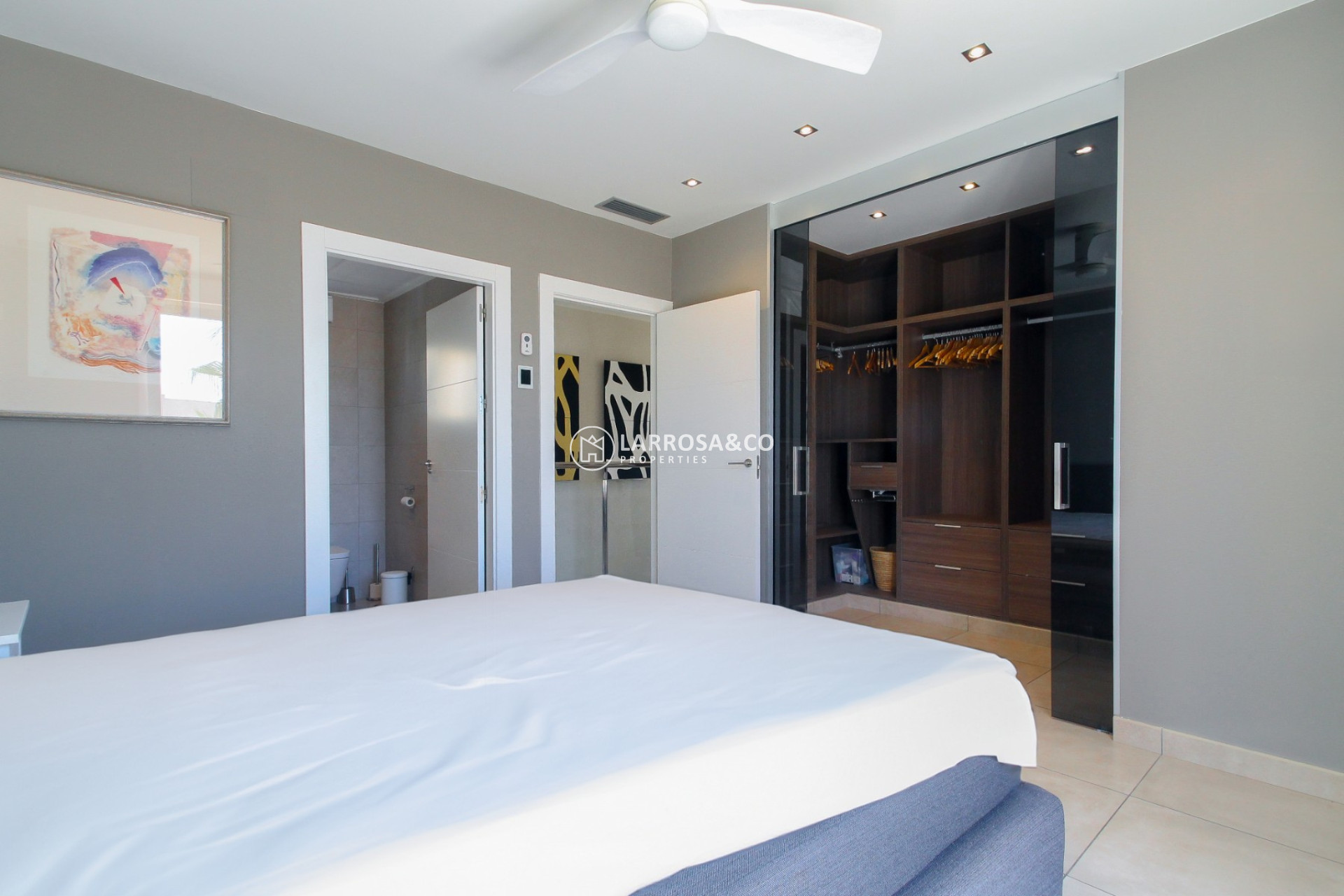 Resale - Detached House/Villa - Torrevieja - Costa Blanca