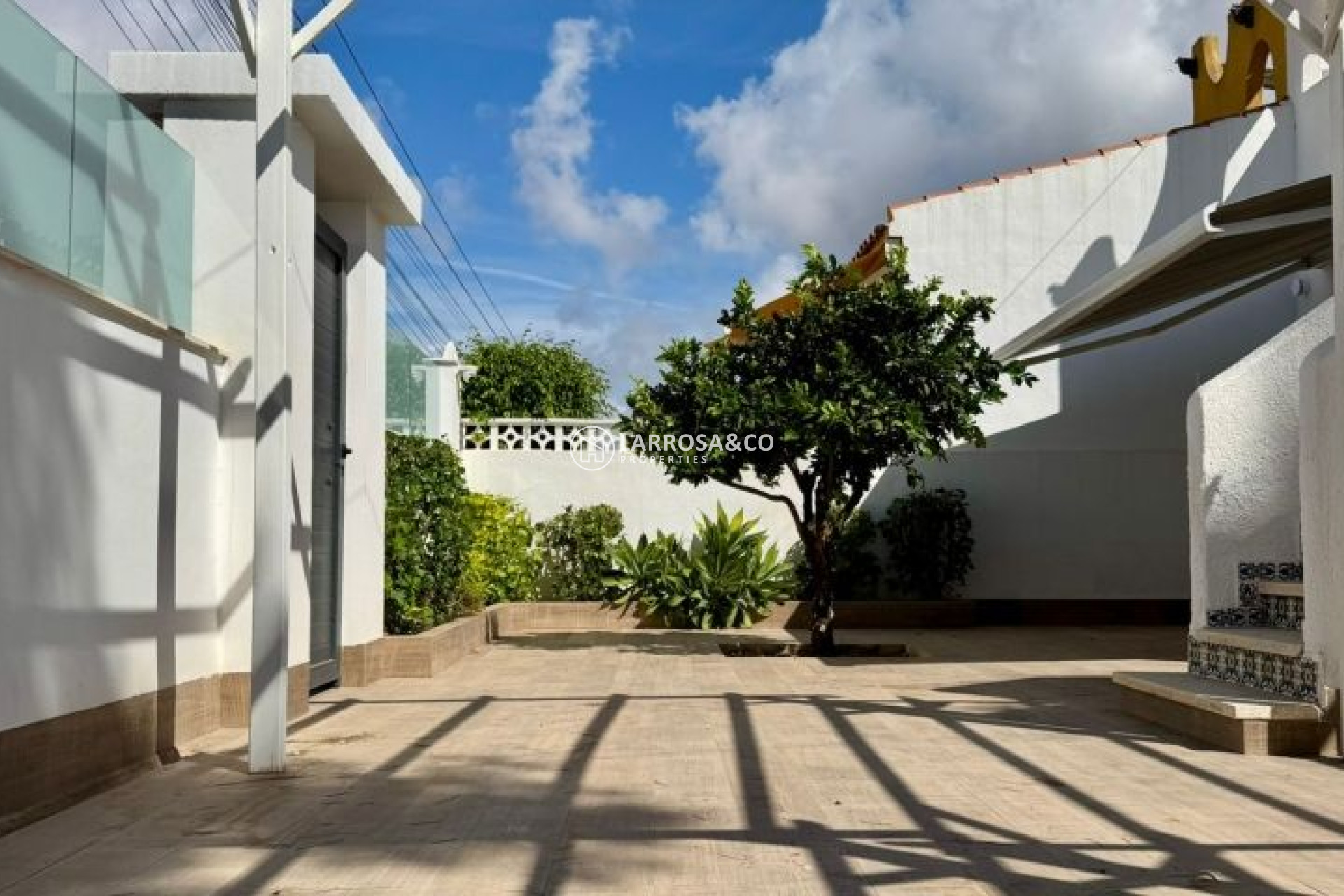 Resale - Detached House/Villa - Torrevieja - Costa Blanca