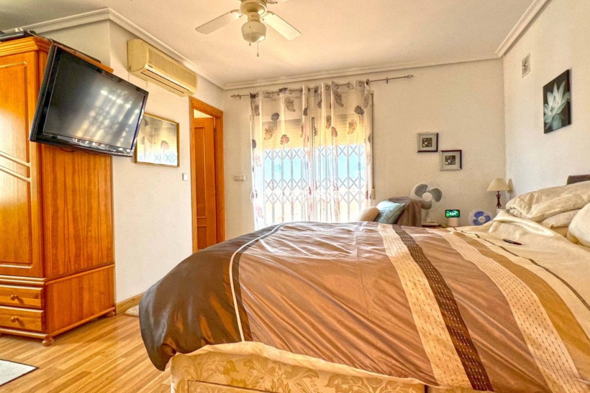 Resale - Detached House/Villa - Torrevieja - Costa Blanca