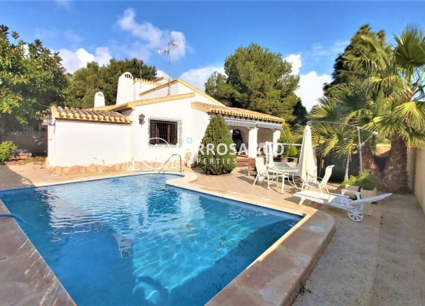 Resale - Detached House/Villa - Torrevieja - Costa Blanca