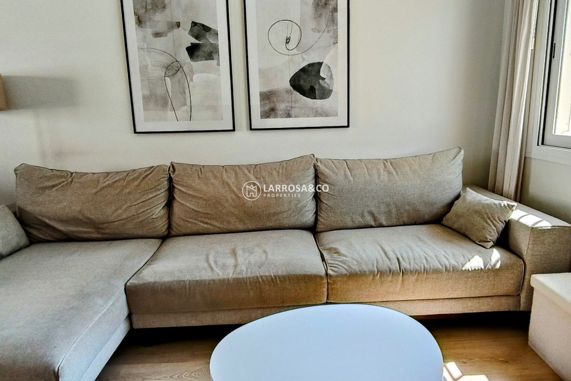 Resale - Detached House/Villa - Torrevieja - Costa Blanca