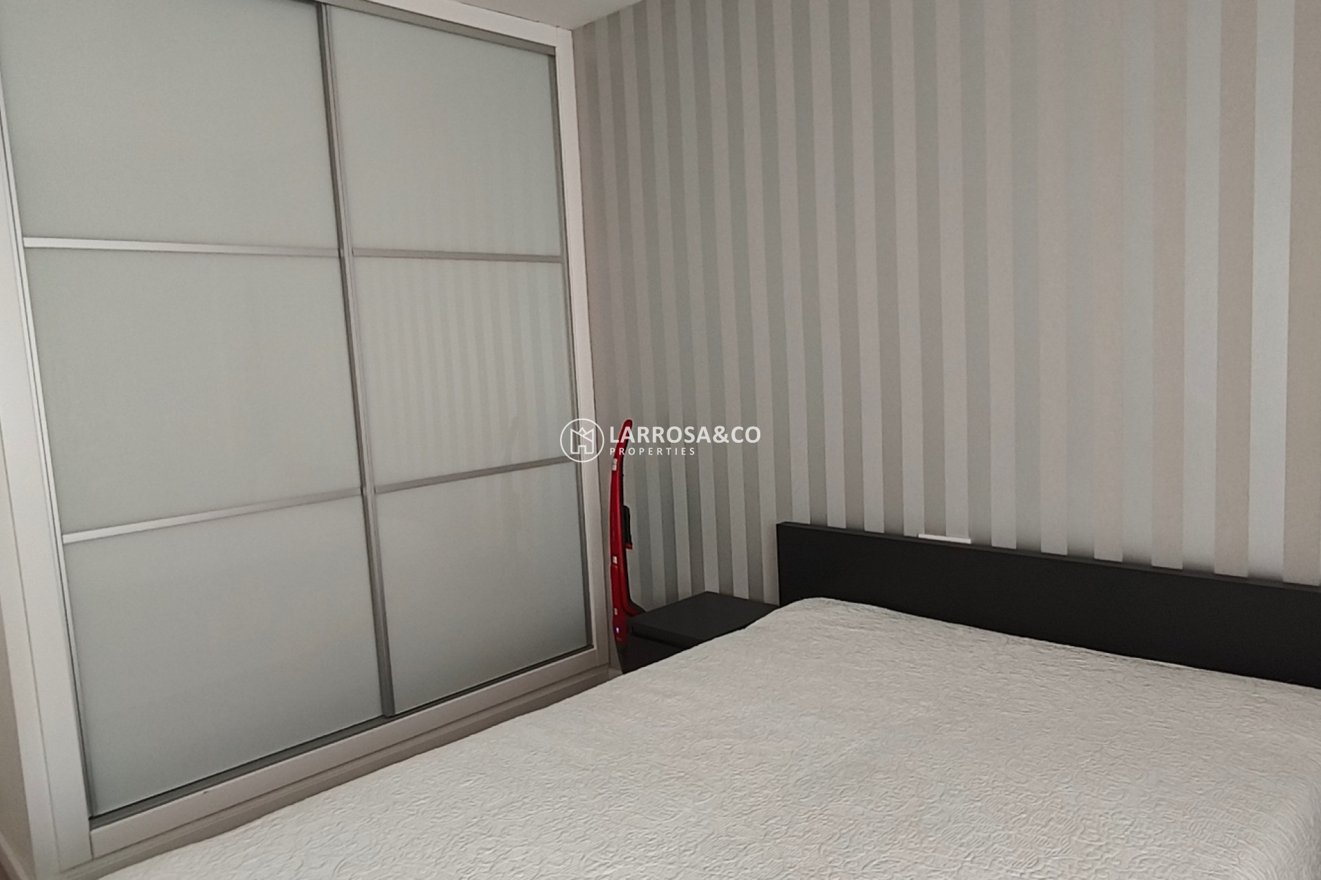 Resale - Detached House/Villa - Torrevieja - Costa Blanca