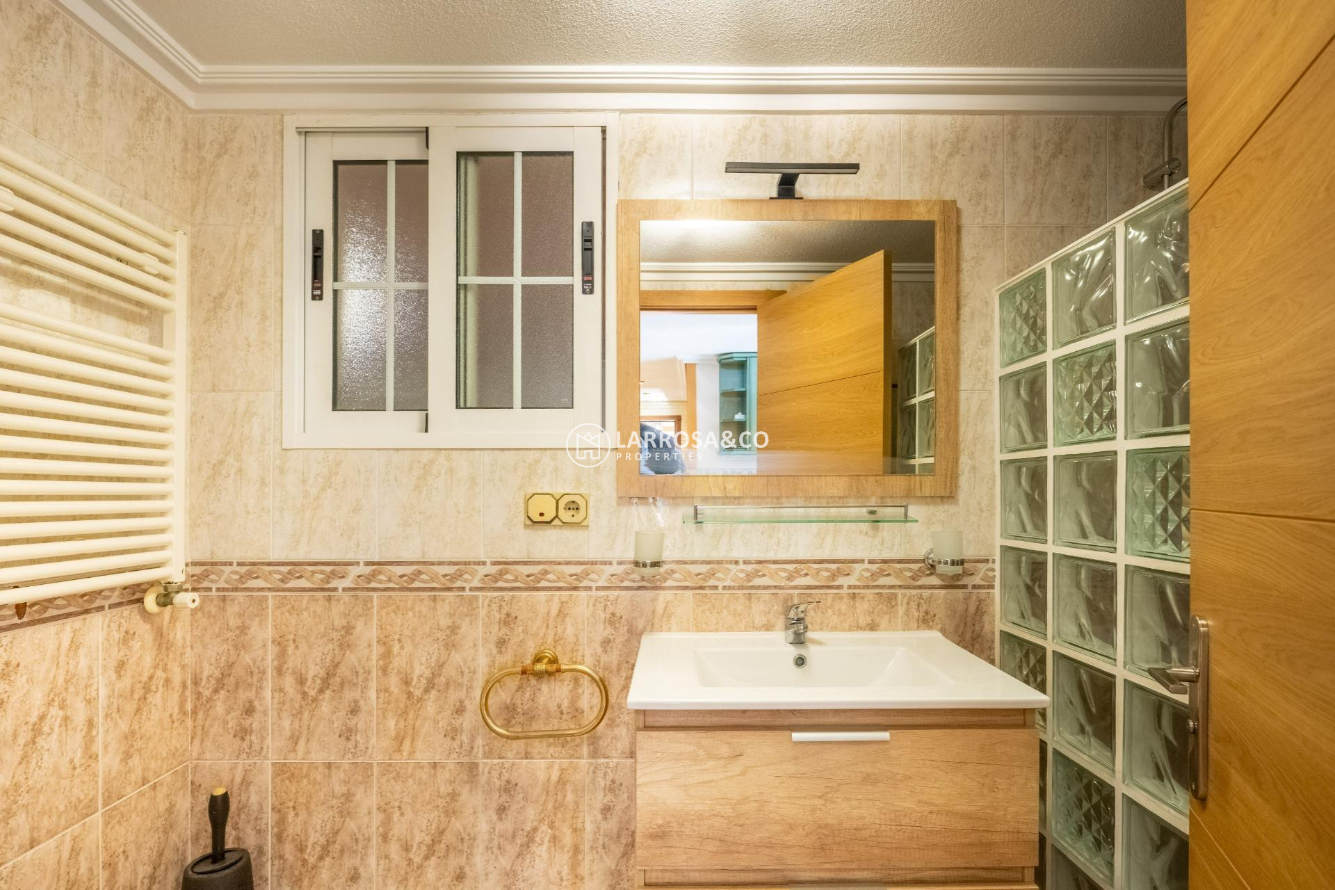 Resale - Detached House/Villa - Torrevieja - El chaparral