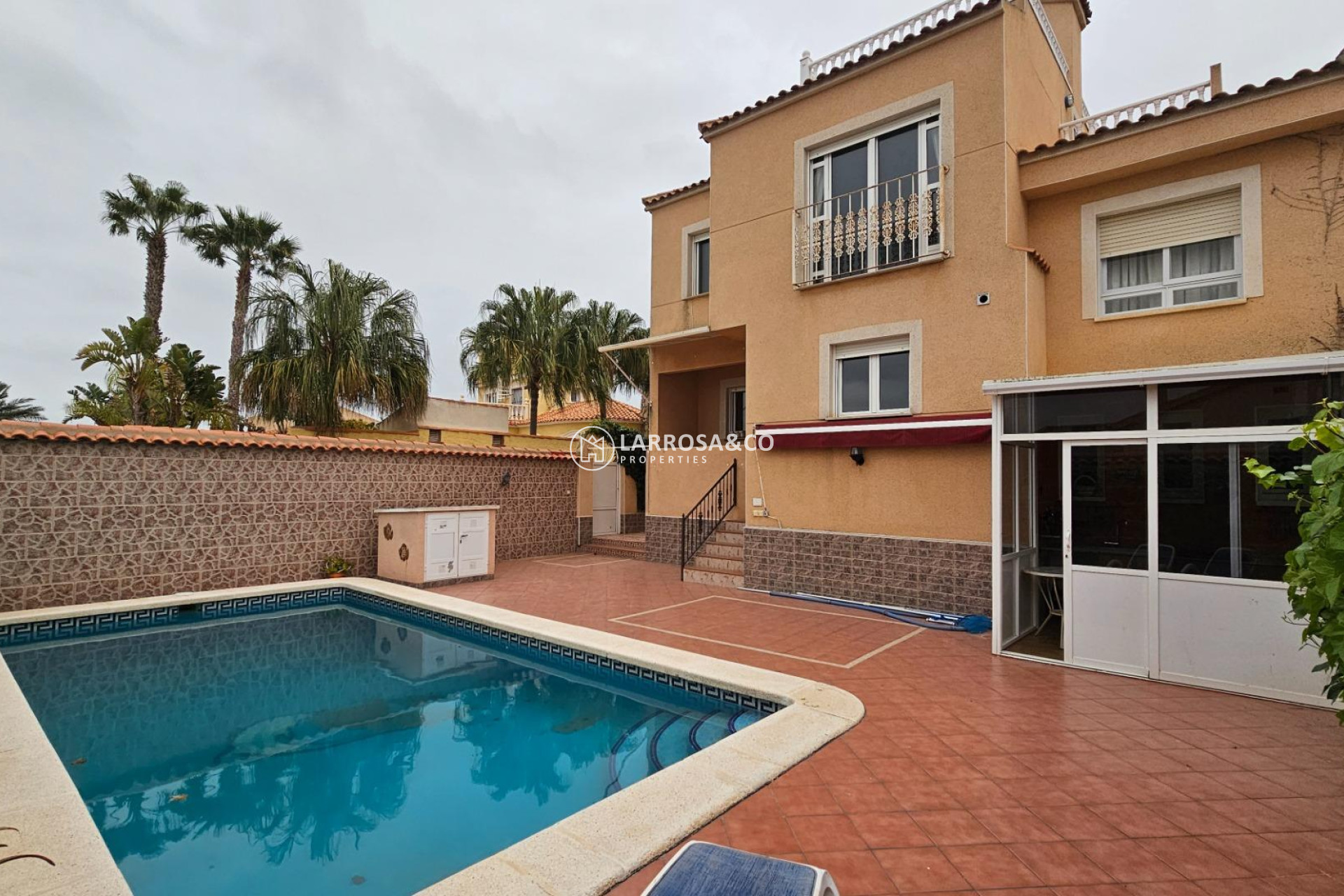 Resale - Detached House/Villa - Torrevieja - El chaparral