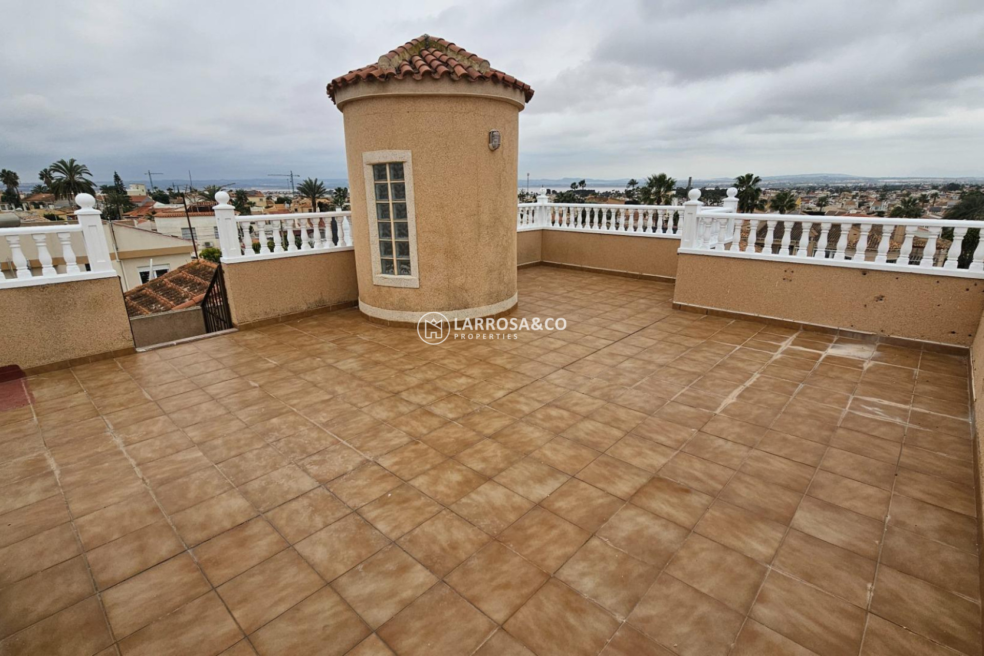 Resale - Detached House/Villa - Torrevieja - El chaparral