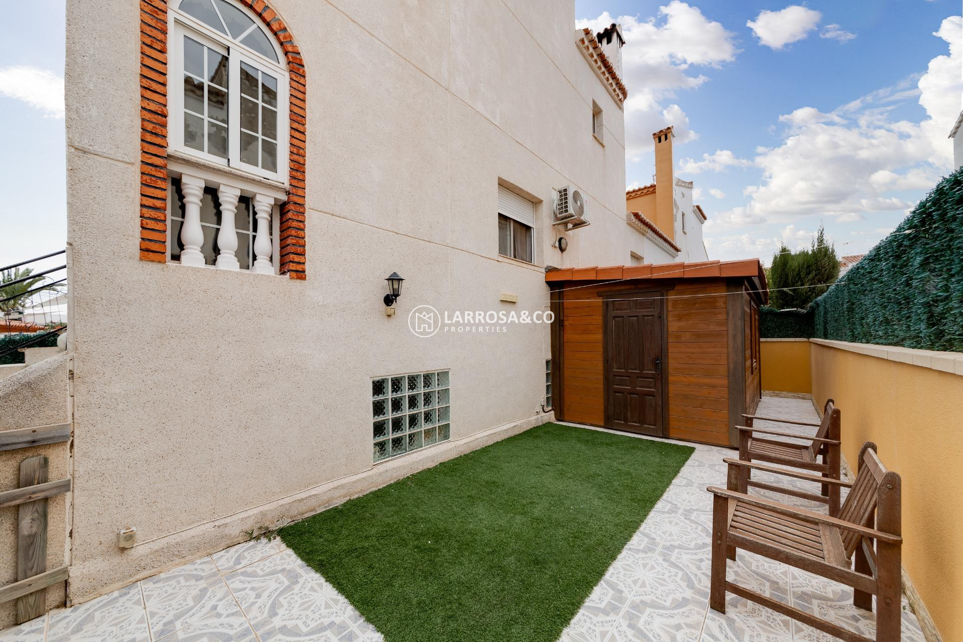 Resale - Detached House/Villa - Torrevieja - Habaneras