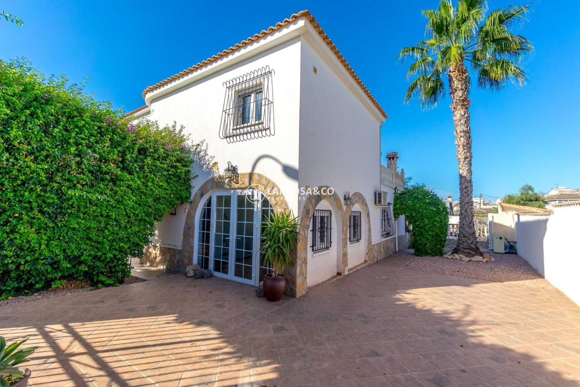 Resale - Detached House/Villa - Torrevieja - La Siesta - El Salado - Torreta