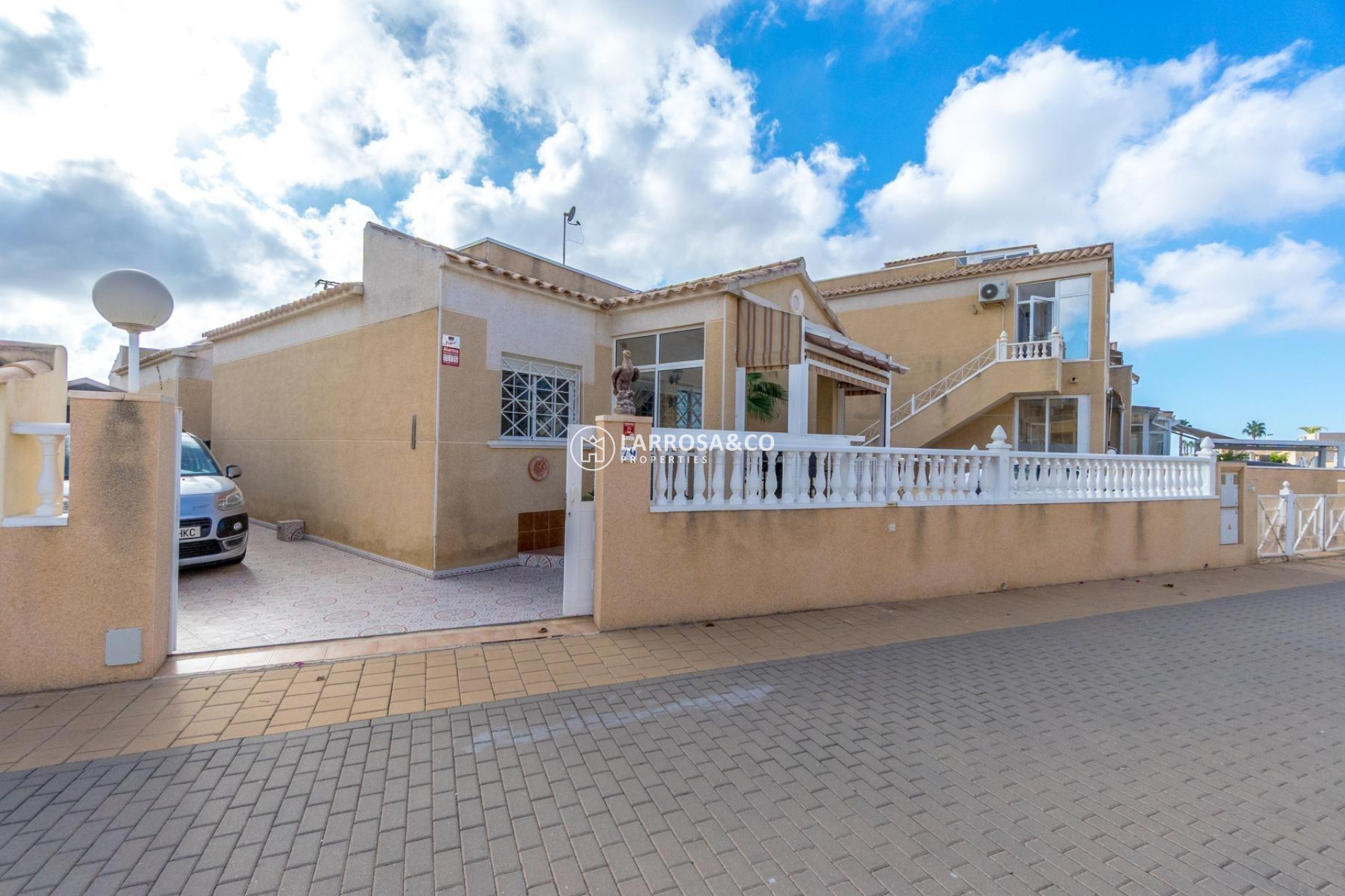 Resale - Detached House/Villa - Torrevieja - La Siesta - El Salado - Torreta
