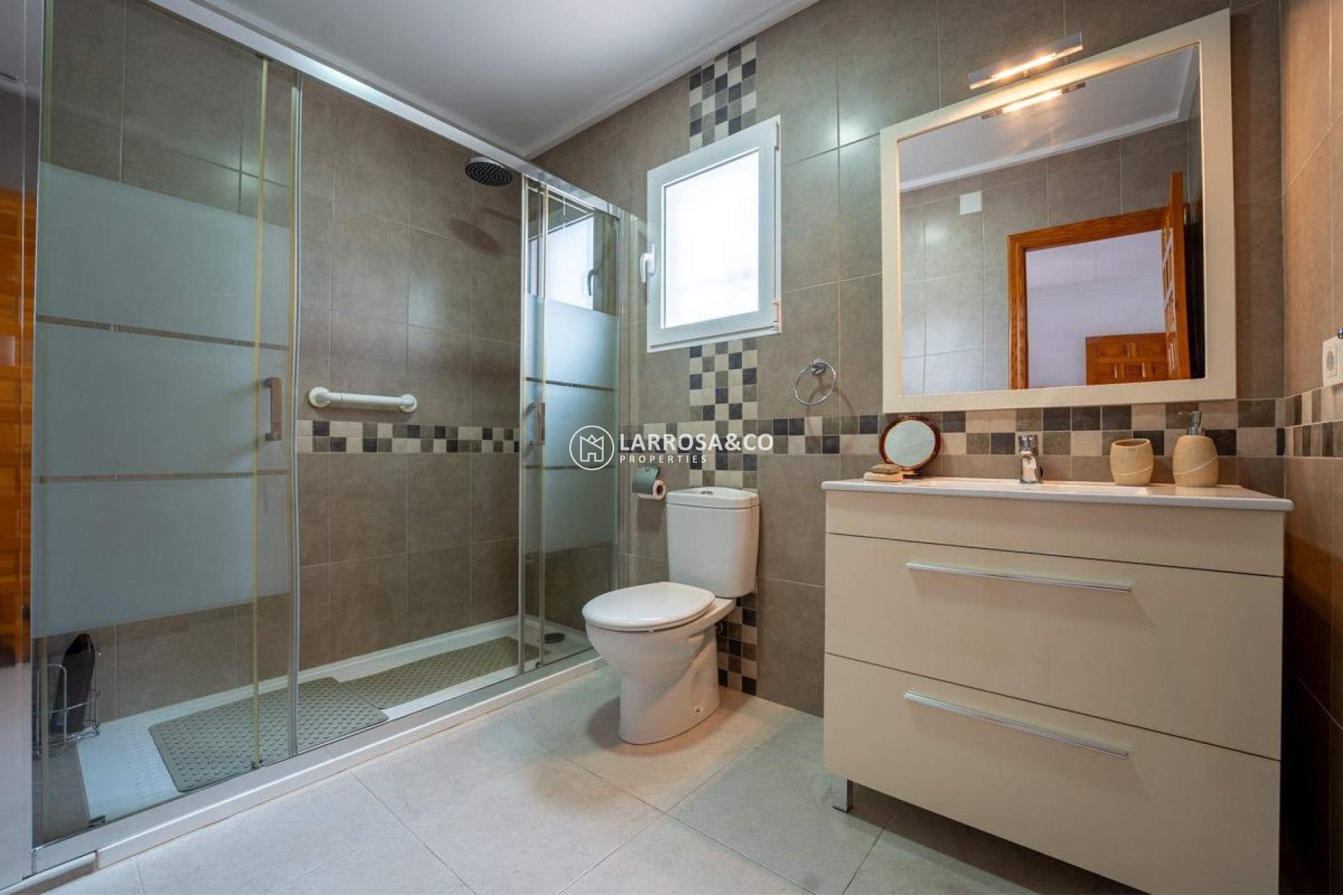 Resale - Detached House/Villa - Torrevieja - La Siesta - El Salado - Torreta