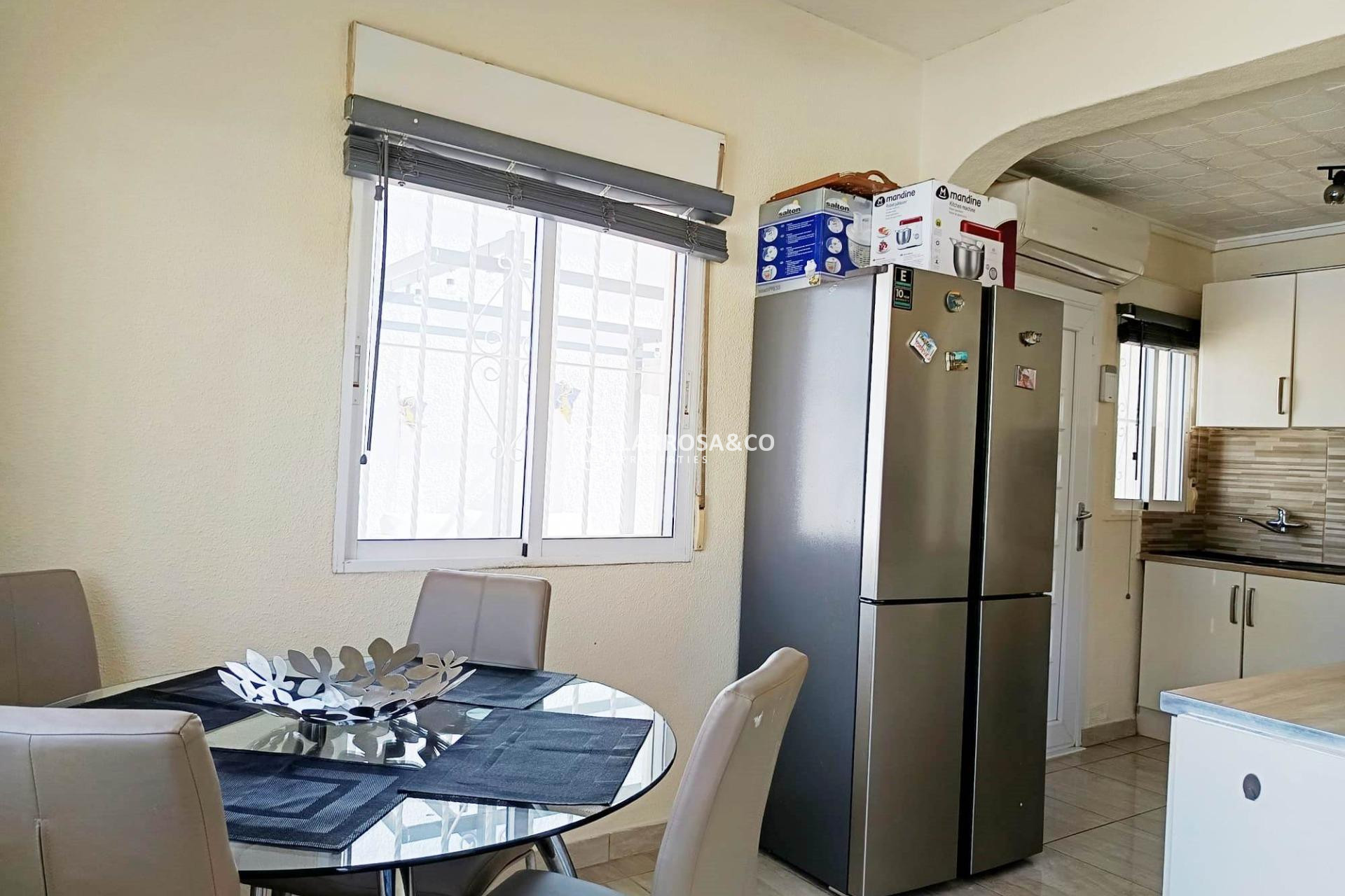 Resale - Detached House/Villa - Torrevieja - La Siesta - El Salado - Torreta