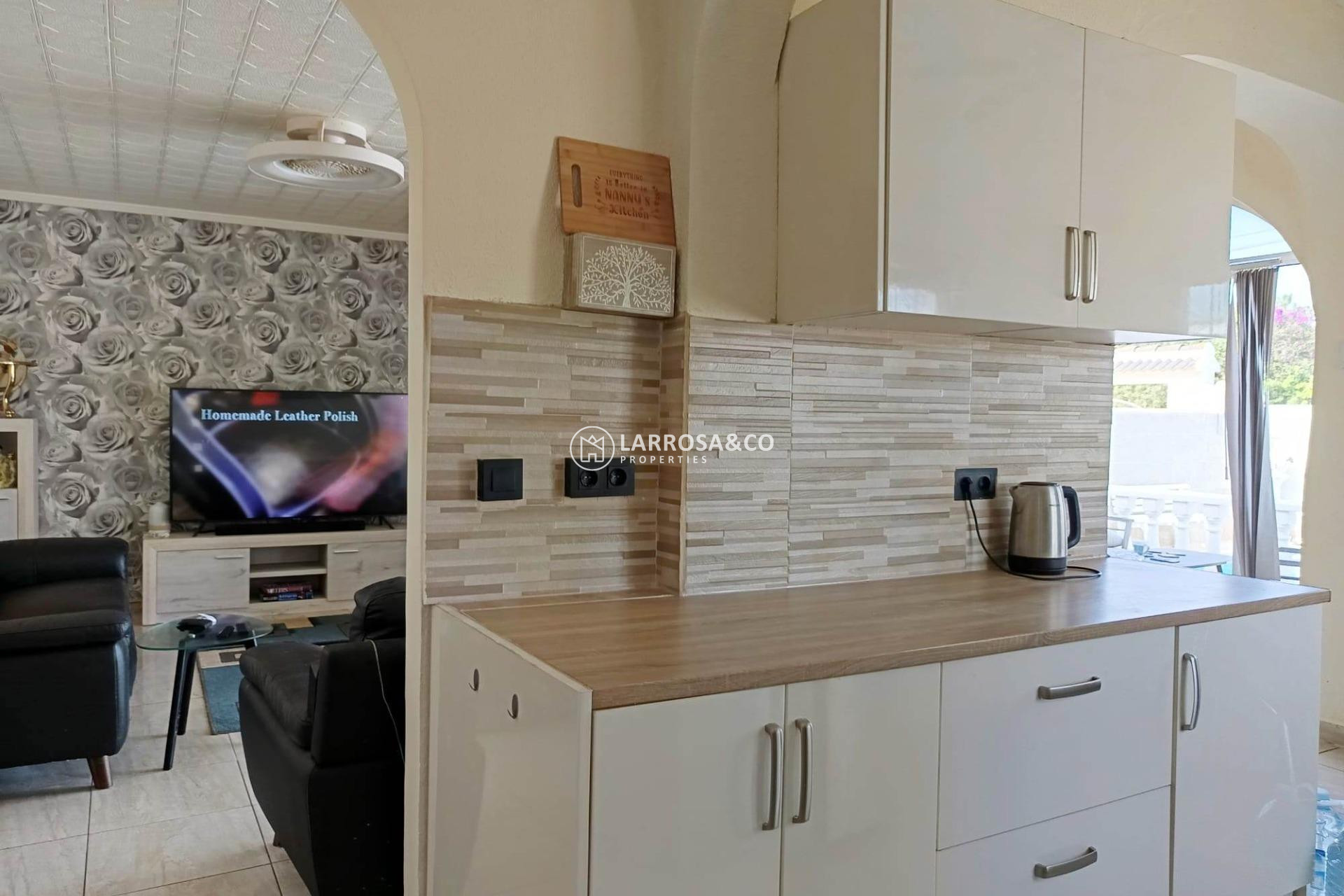 Resale - Detached House/Villa - Torrevieja - La Siesta - El Salado - Torreta