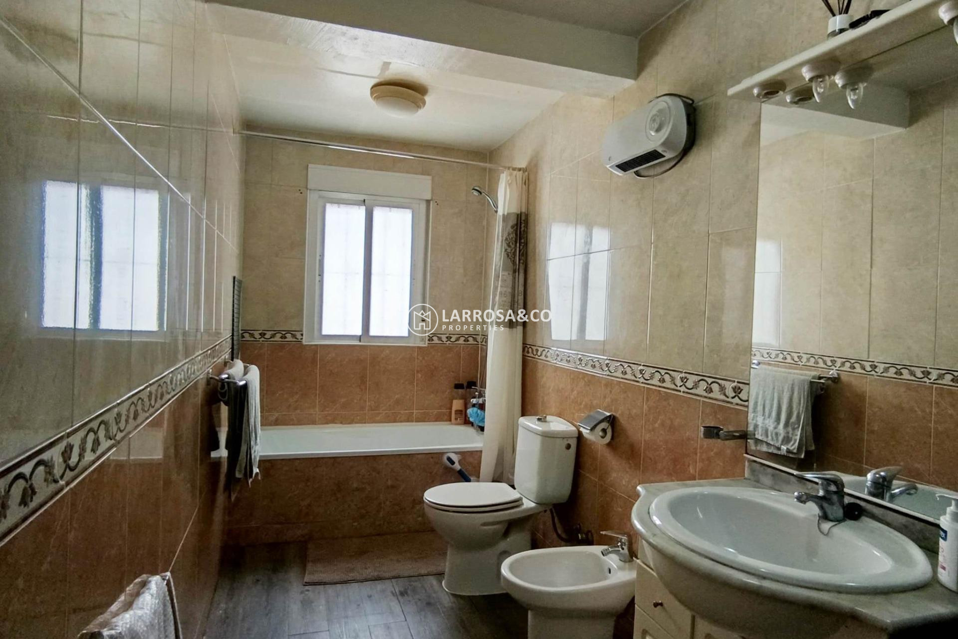 Resale - Detached House/Villa - Torrevieja - La Siesta - El Salado - Torreta